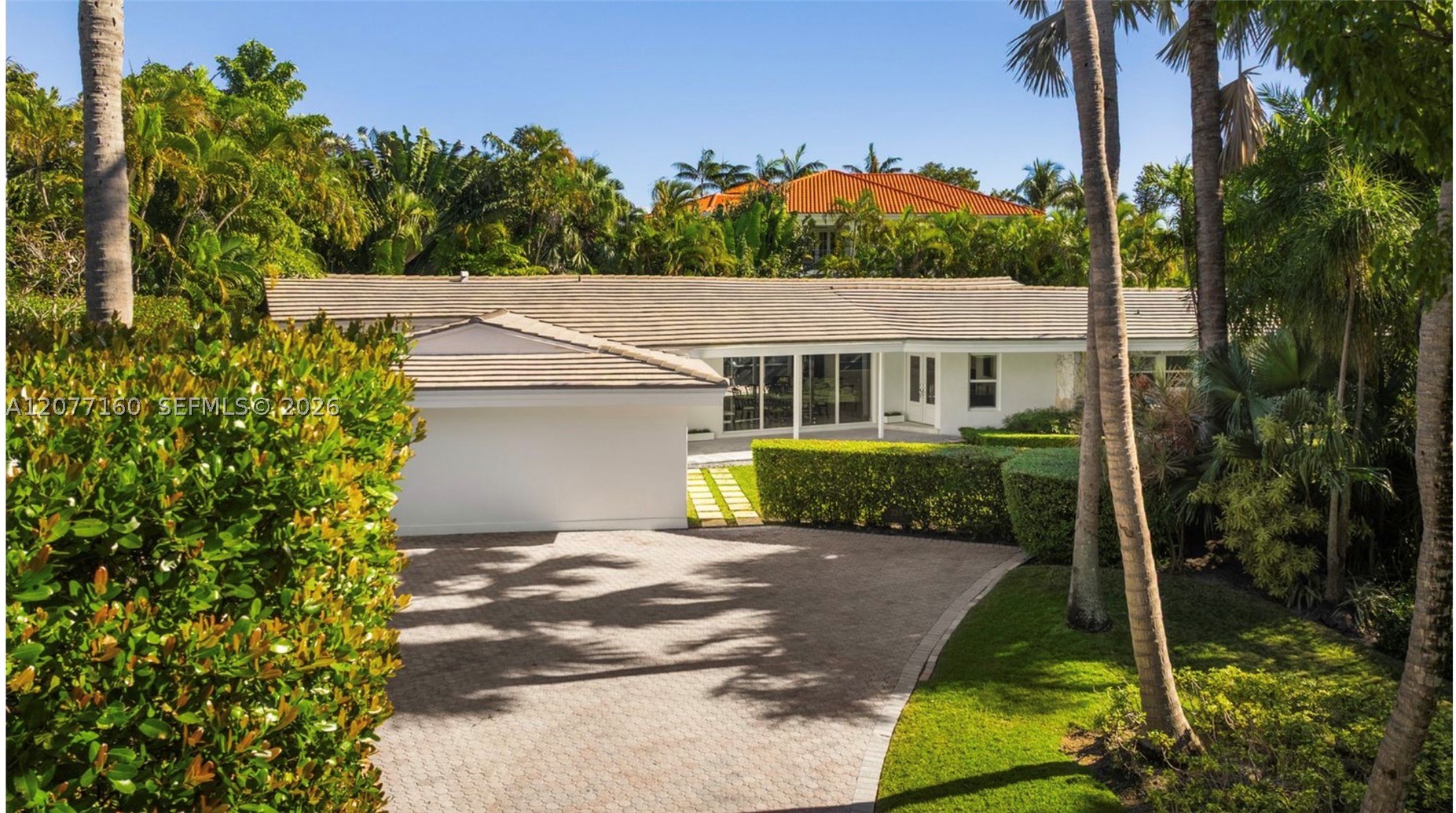 335 Harbor Dr Key Biscayne, FL 33149