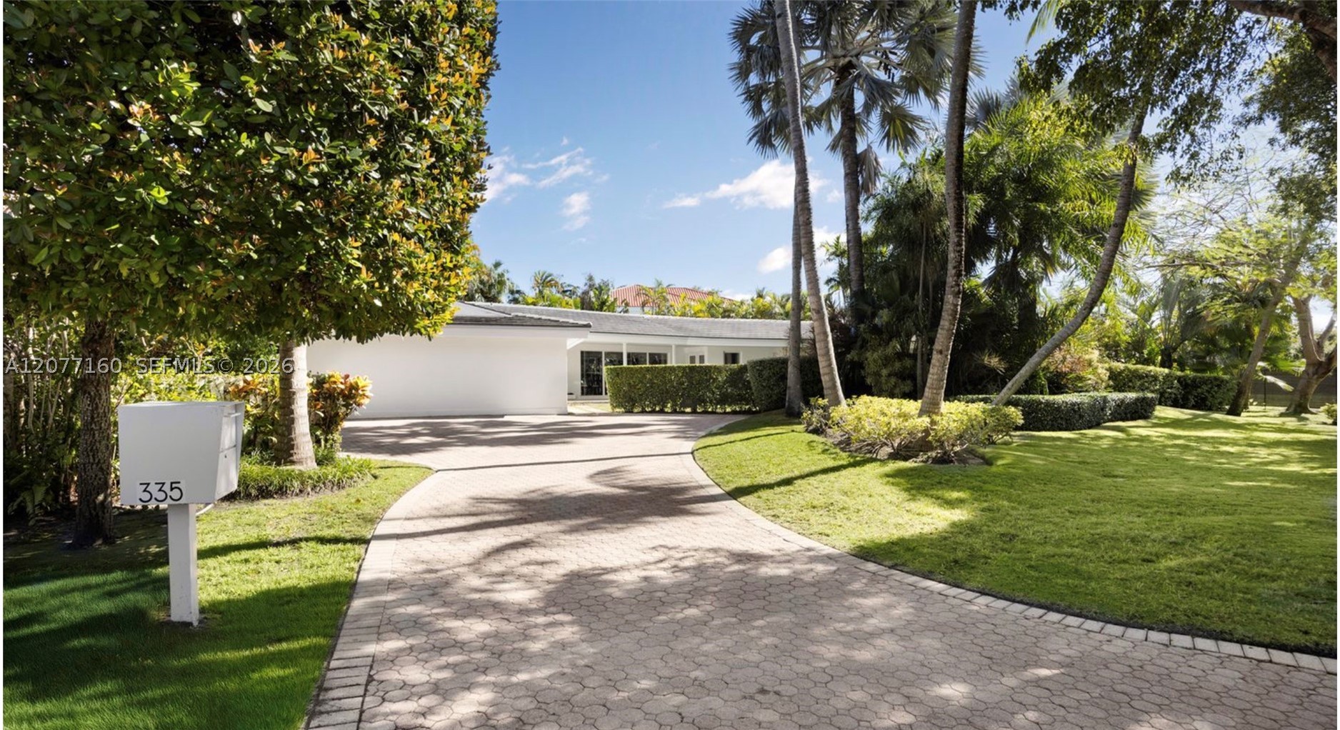 335 Harbor Dr Key Biscayne, FL 33149
