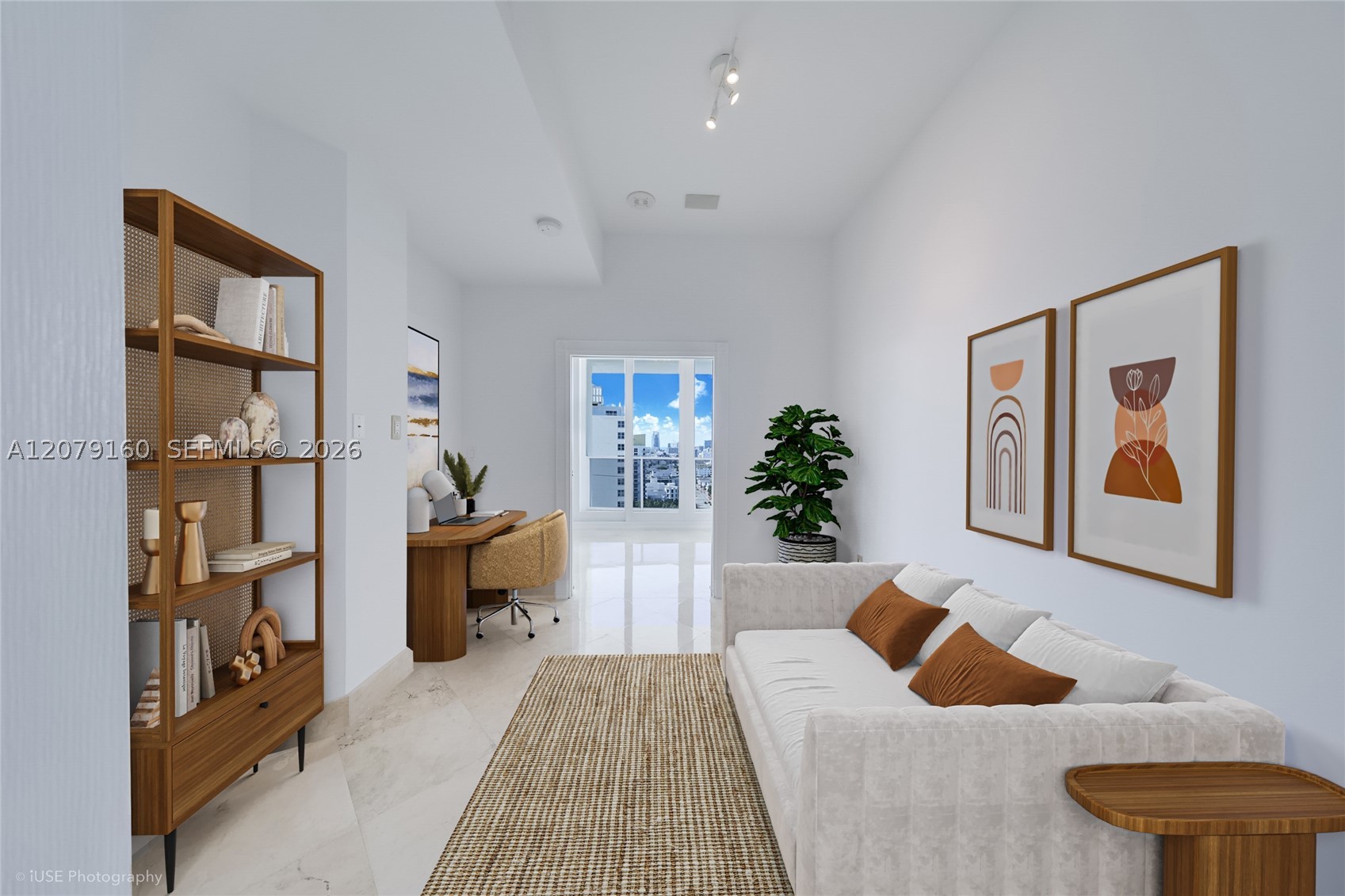 100 Lincoln Rd #PH12 Miami Beach, FL 33139
