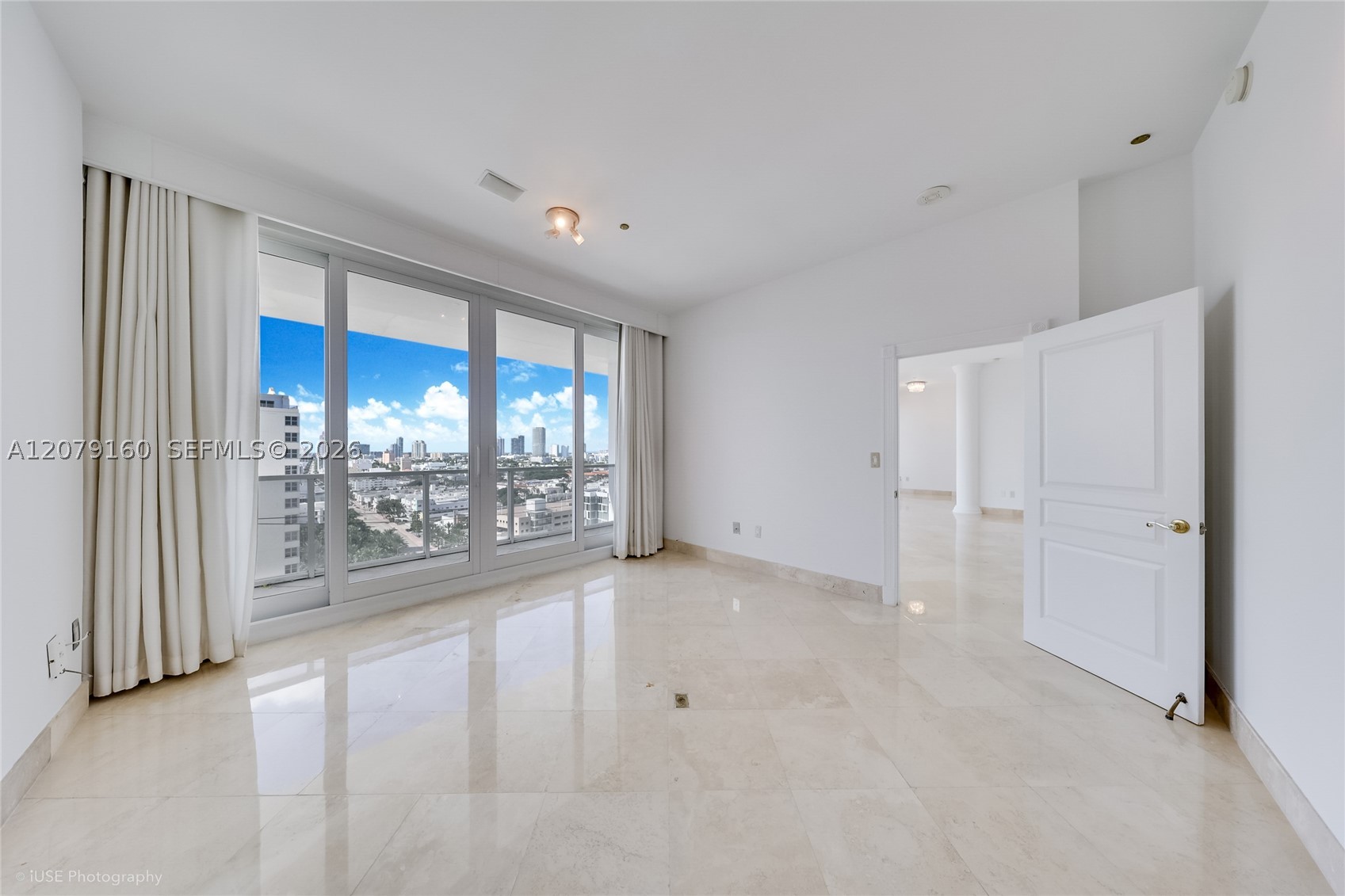 100 Lincoln Rd #PH12 Miami Beach, FL 33139