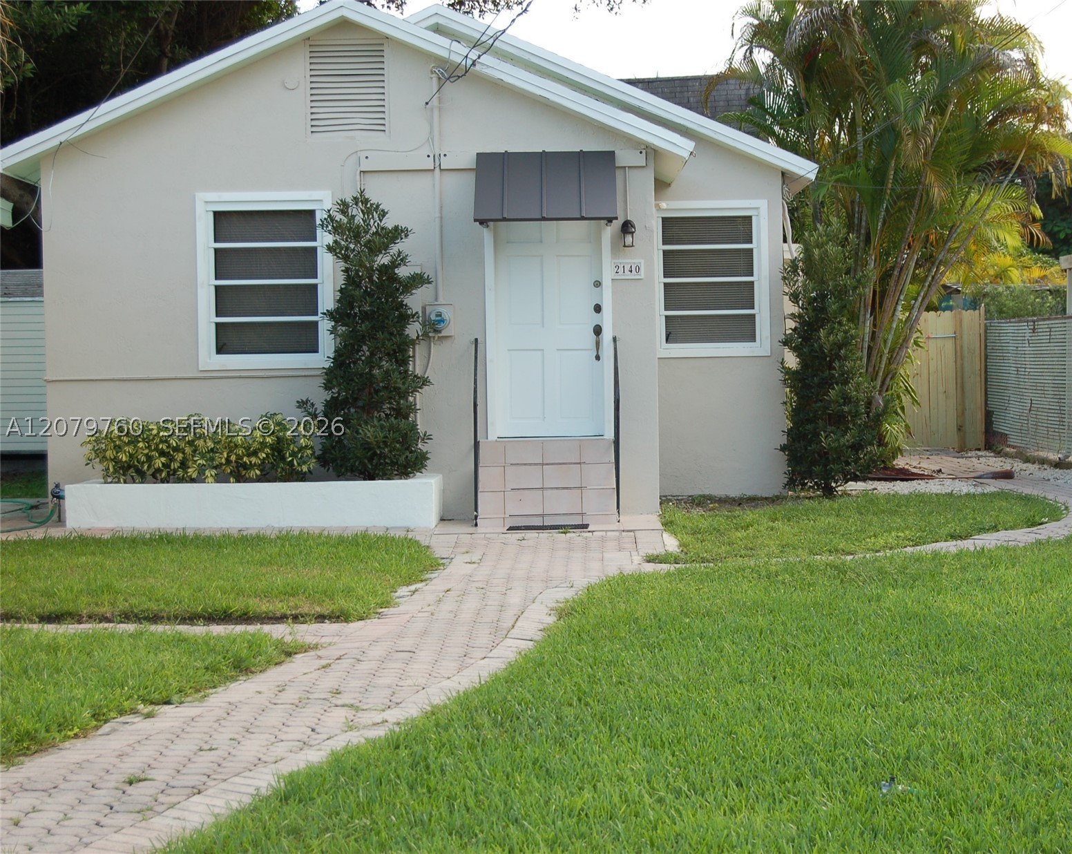 2140 SW 25th St #2140