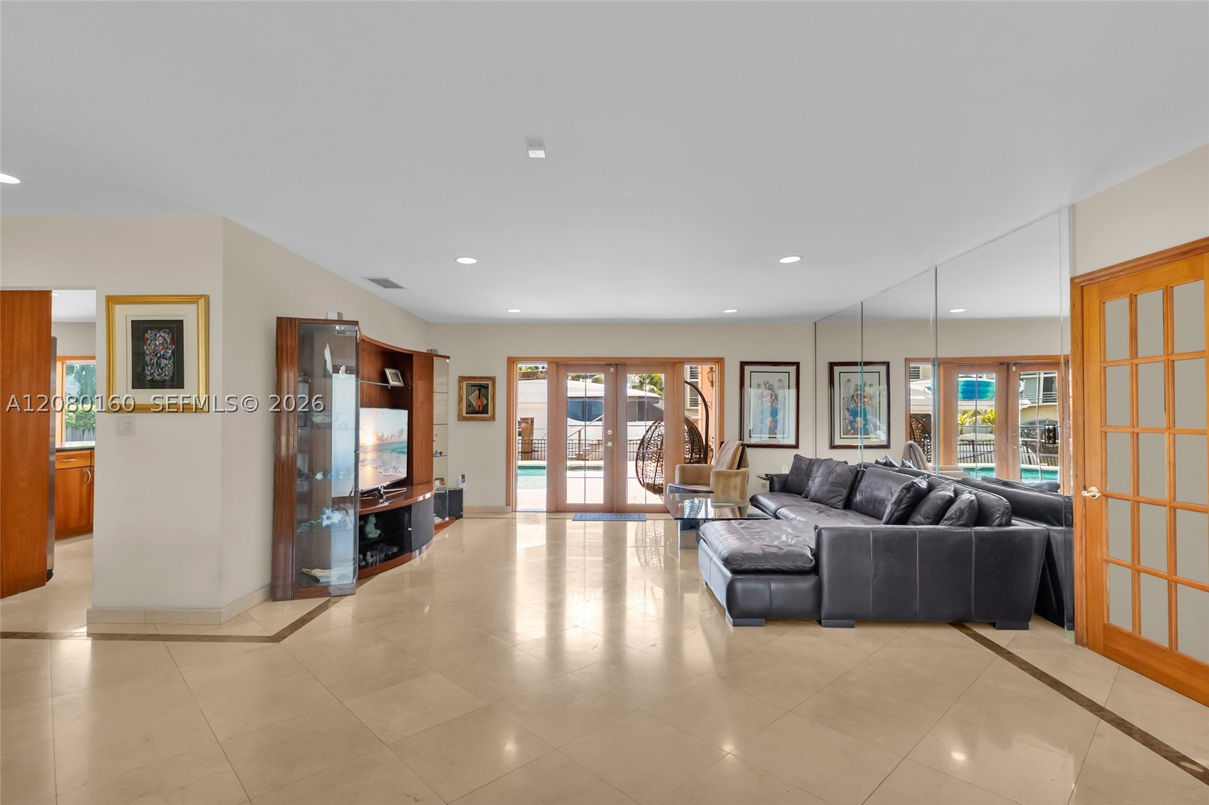 2930 NE 164th St North Miami Beach, FL 33160