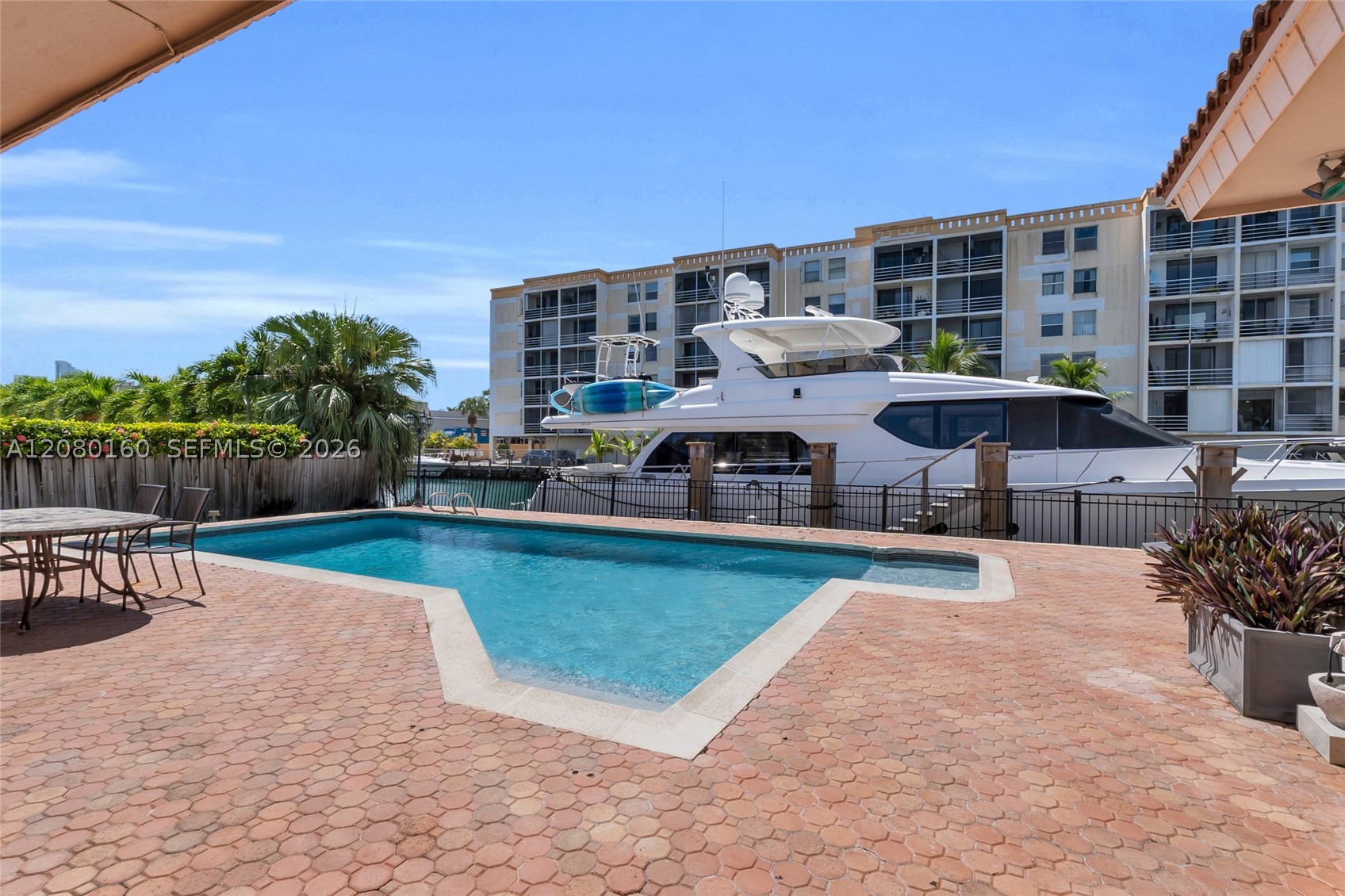 2930 NE 164th St North Miami Beach, FL 33160