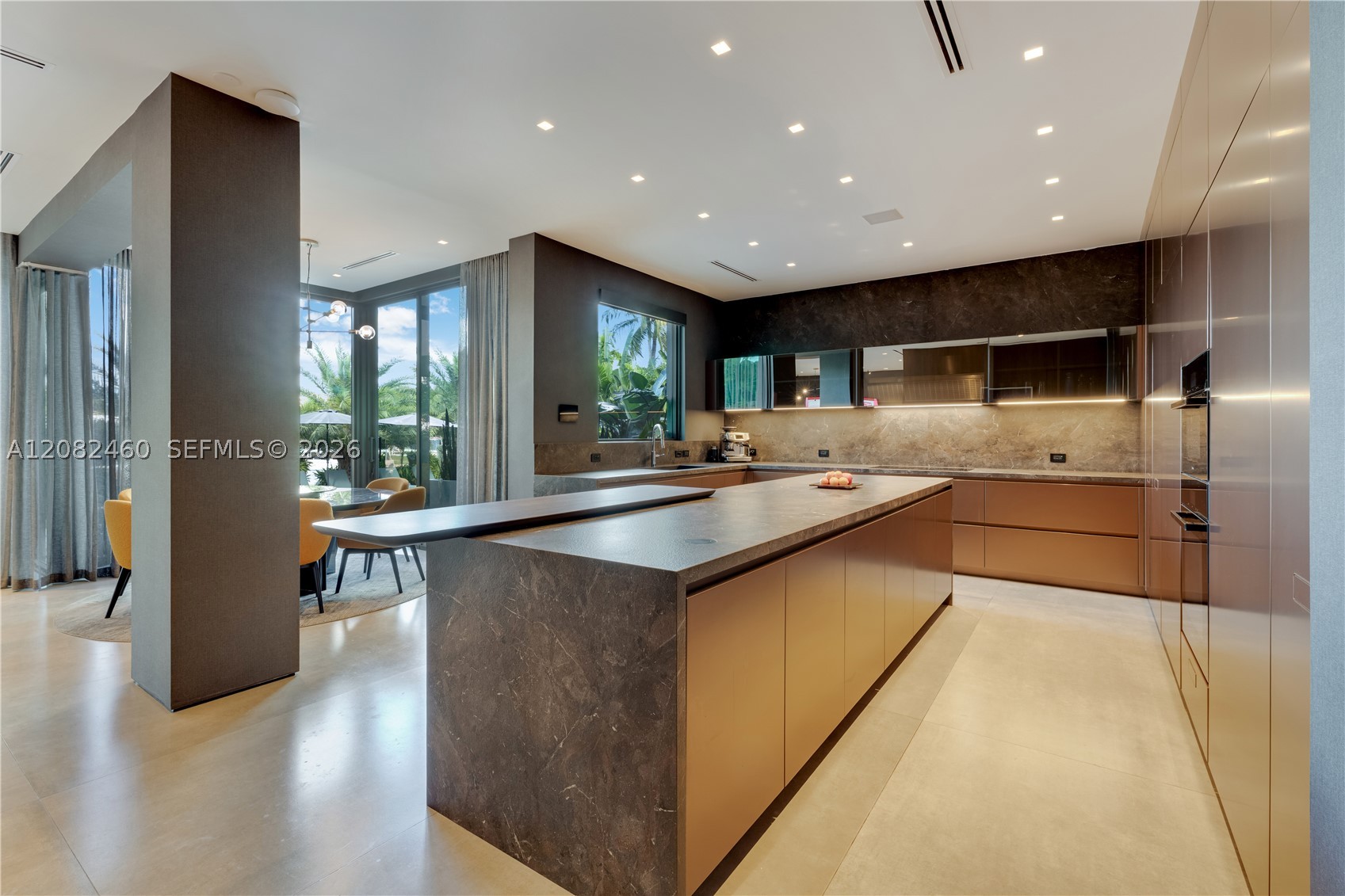 131 Cape Florida Dr Key Biscayne, FL 33149