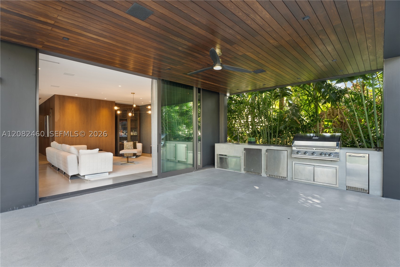 131 Cape Florida Dr Key Biscayne, FL 33149