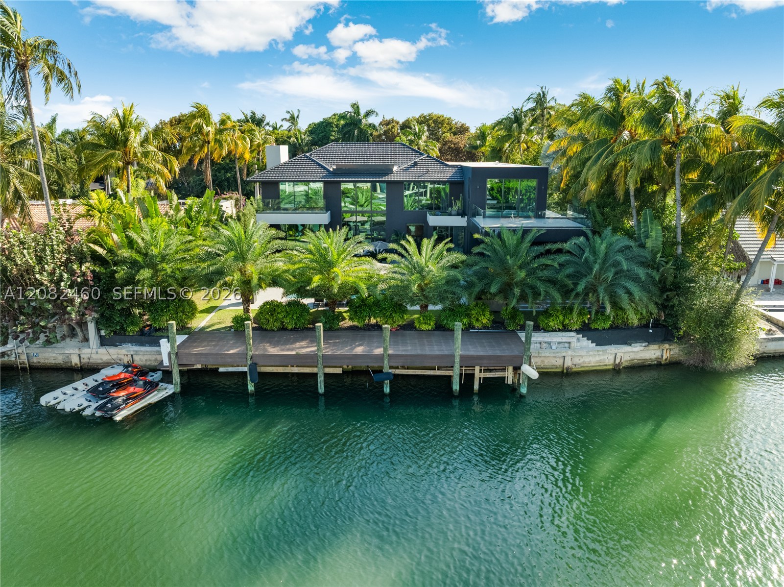 131 Cape Florida Dr Key Biscayne, FL 33149