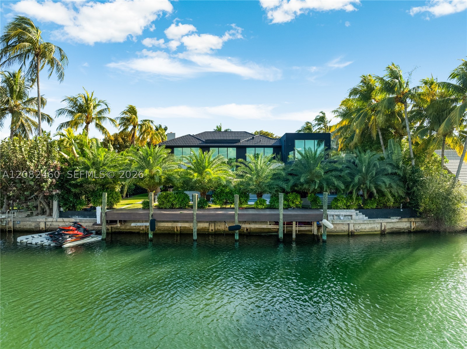 131 Cape Florida Dr Key Biscayne, FL 33149