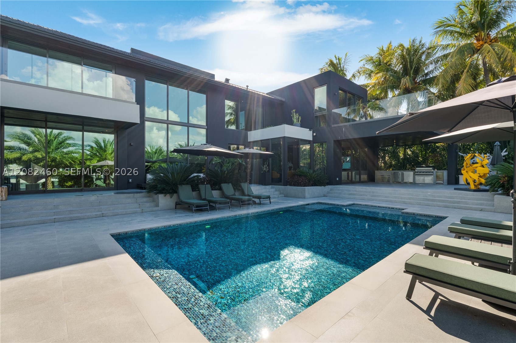 131 Cape Florida Dr Key Biscayne, FL 33149