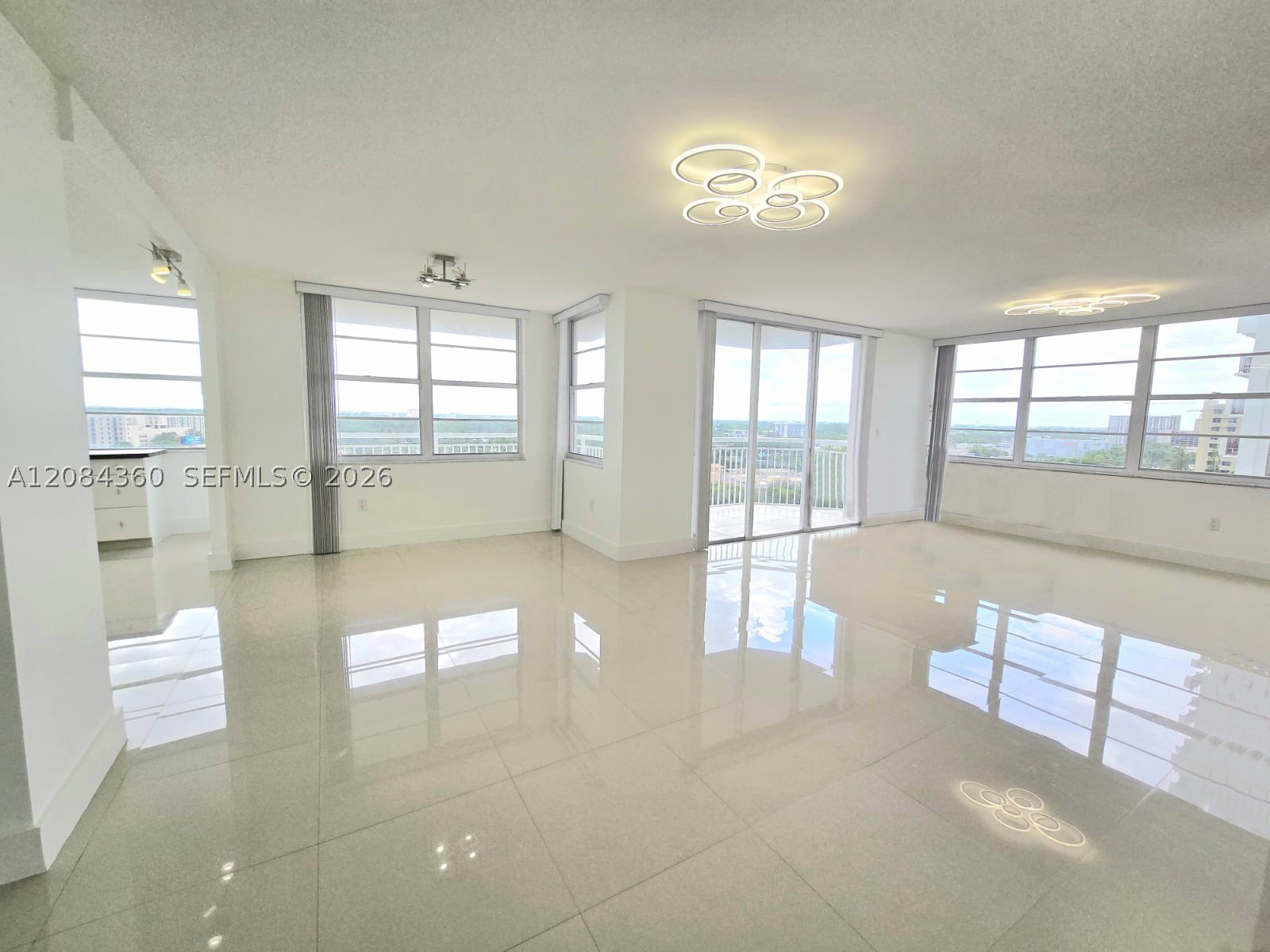 18051 Biscayne Blvd #1204