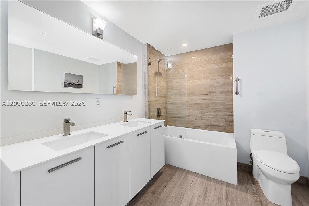 image Brickell House9