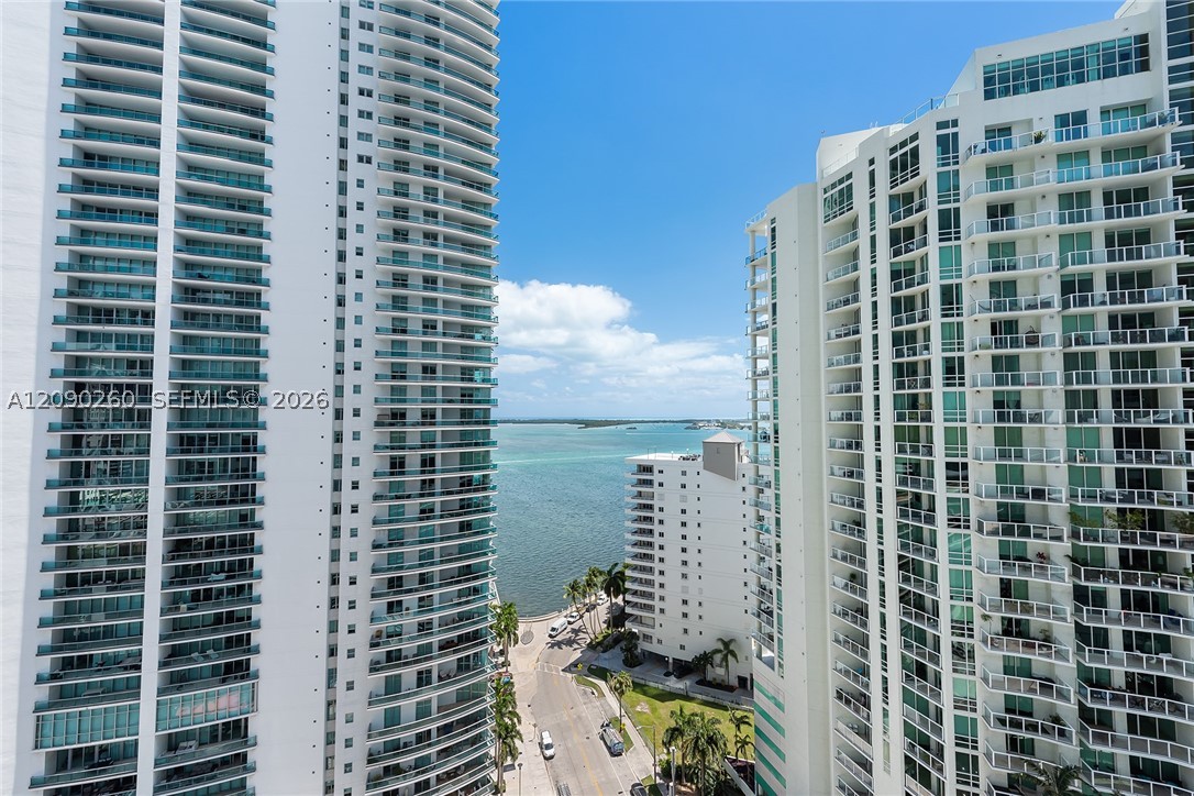image Brickell House11
