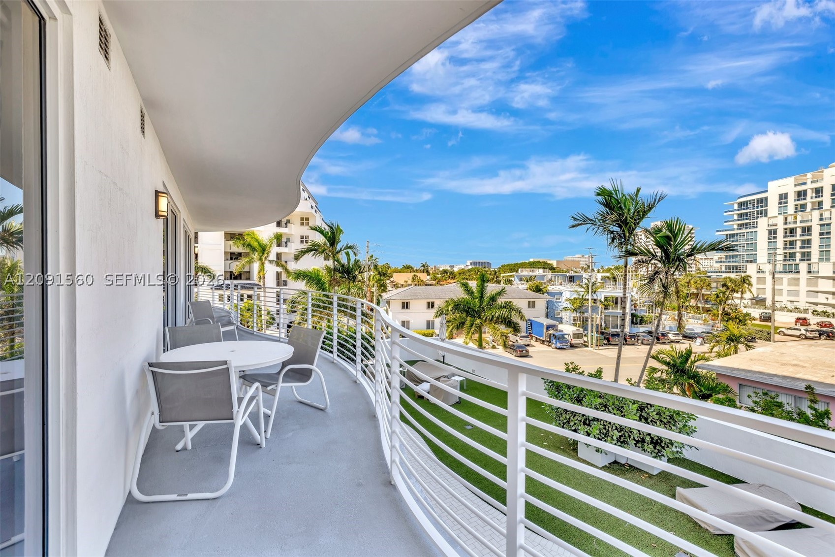 612 Bayshore Dr #301 Fort Lauderdale, FL 33304