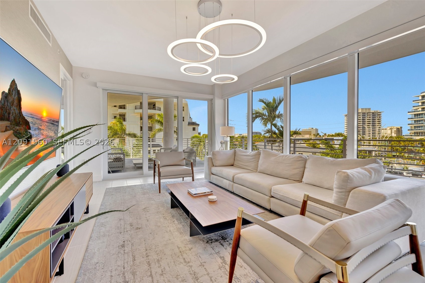 612 Bayshore Dr #301 Fort Lauderdale, FL 33304