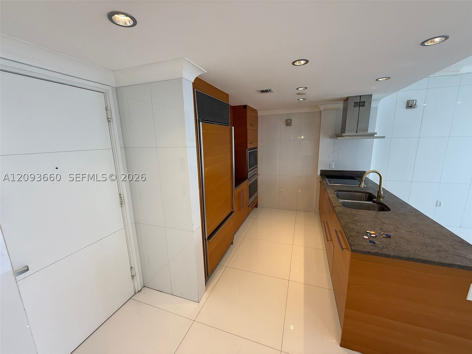 image Icon Brickell III (W Miami)17