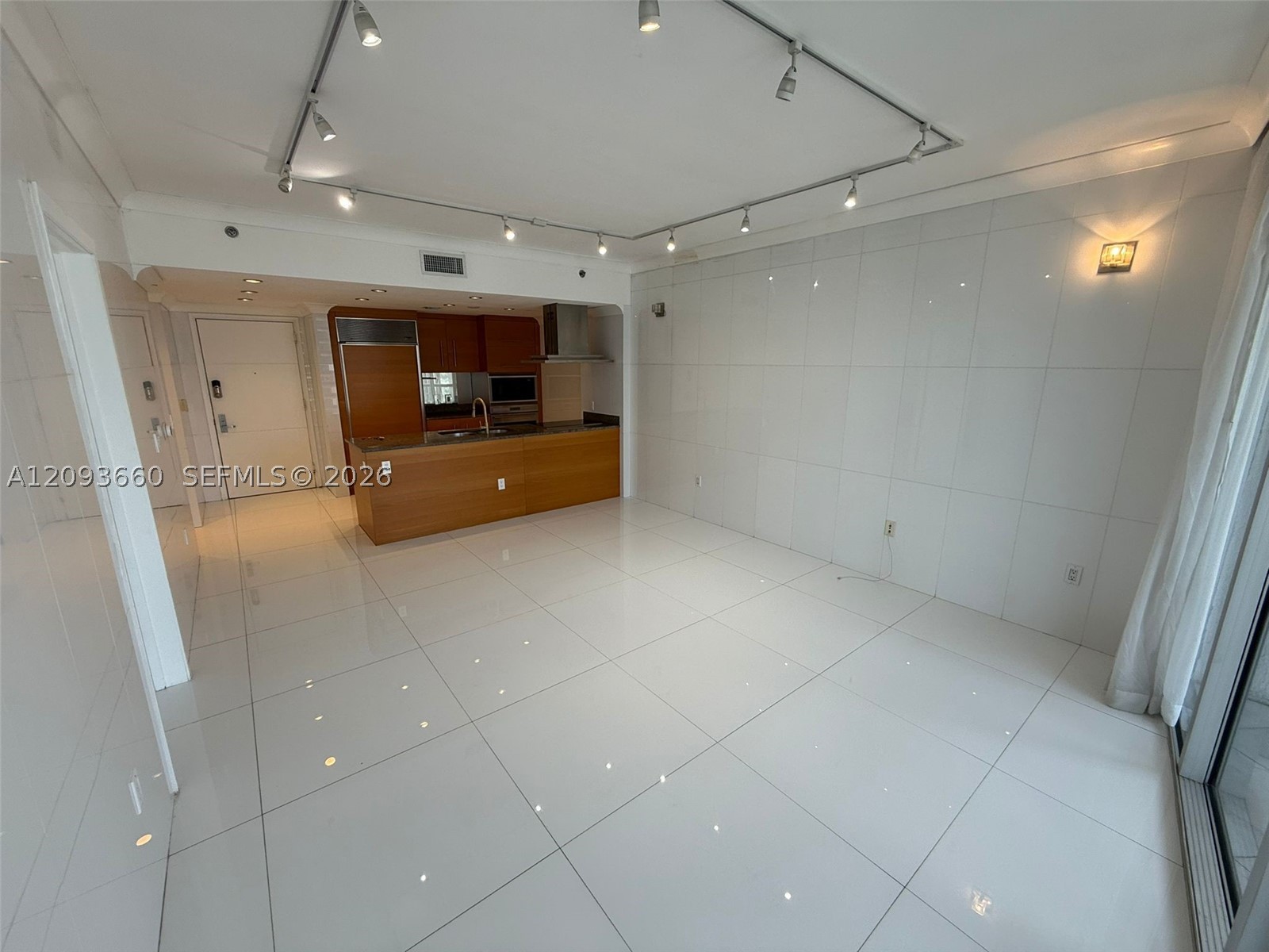 image Icon Brickell III (W Miami)6