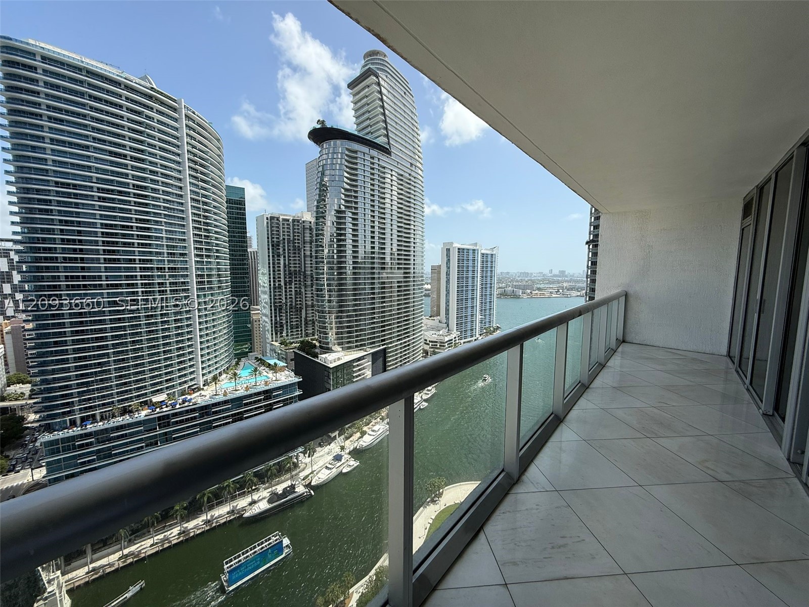 image Icon Brickell III (W Miami)8