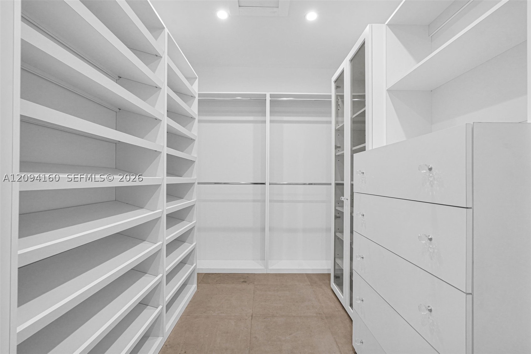 205 N Hibiscus Dr Miami Beach, FL 33139