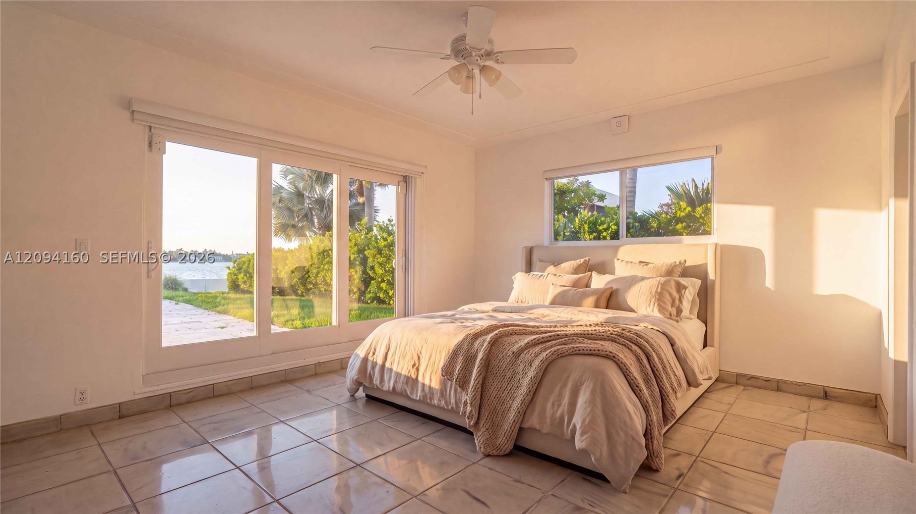 205 N Hibiscus Dr Miami Beach, FL 33139
