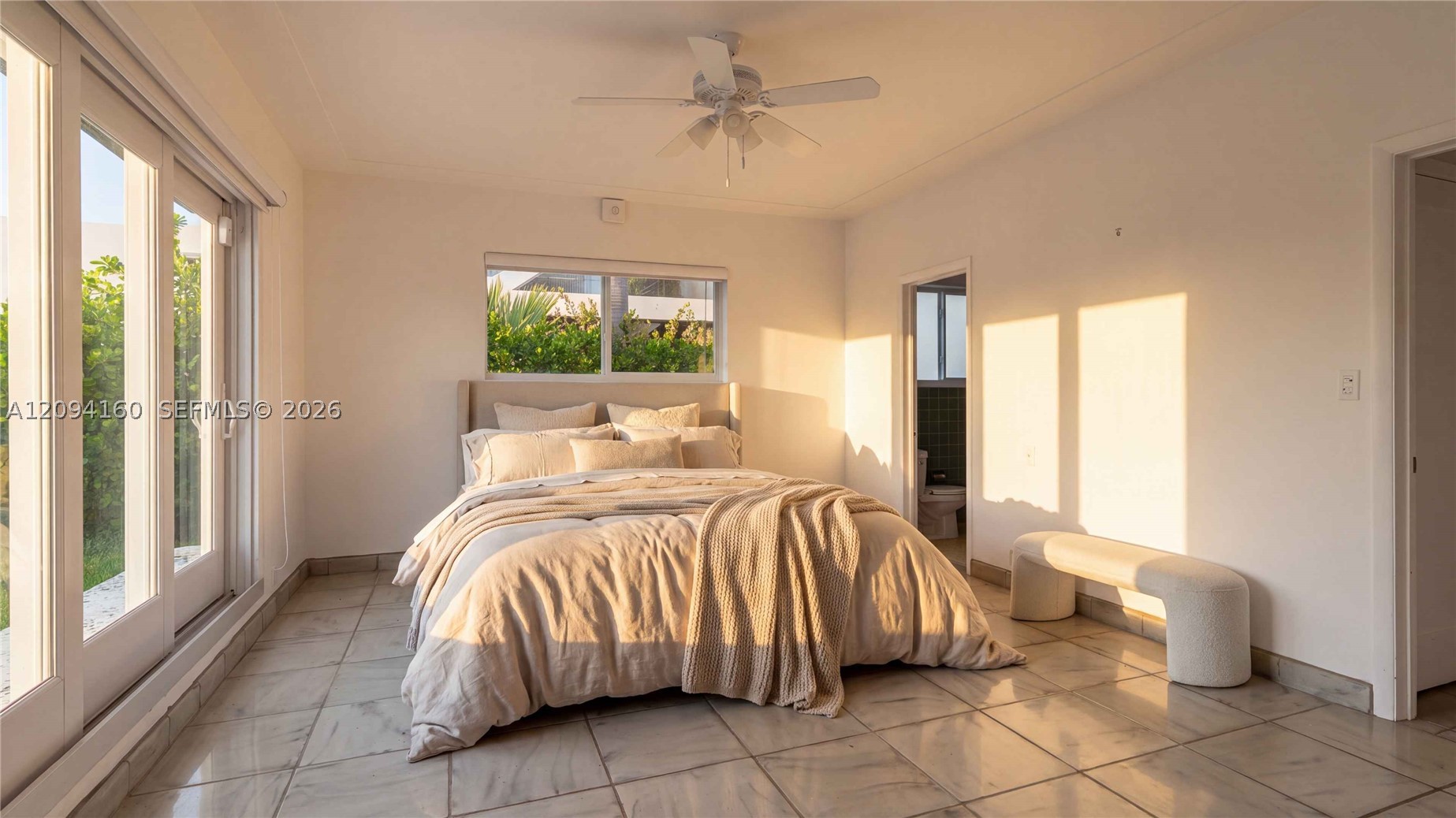 205 N Hibiscus Dr Miami Beach, FL 33139