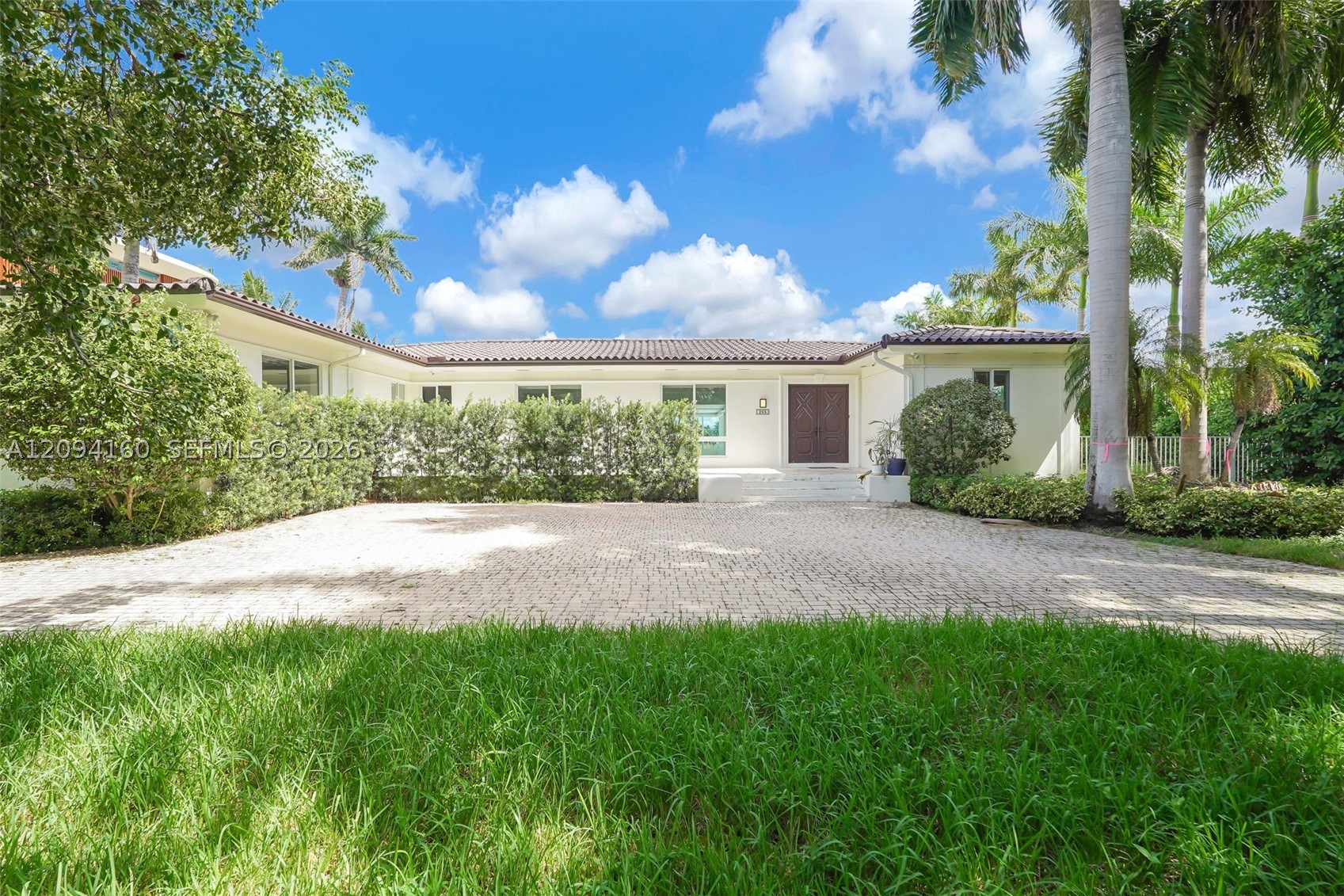 205 N Hibiscus Dr Miami Beach, FL 33139