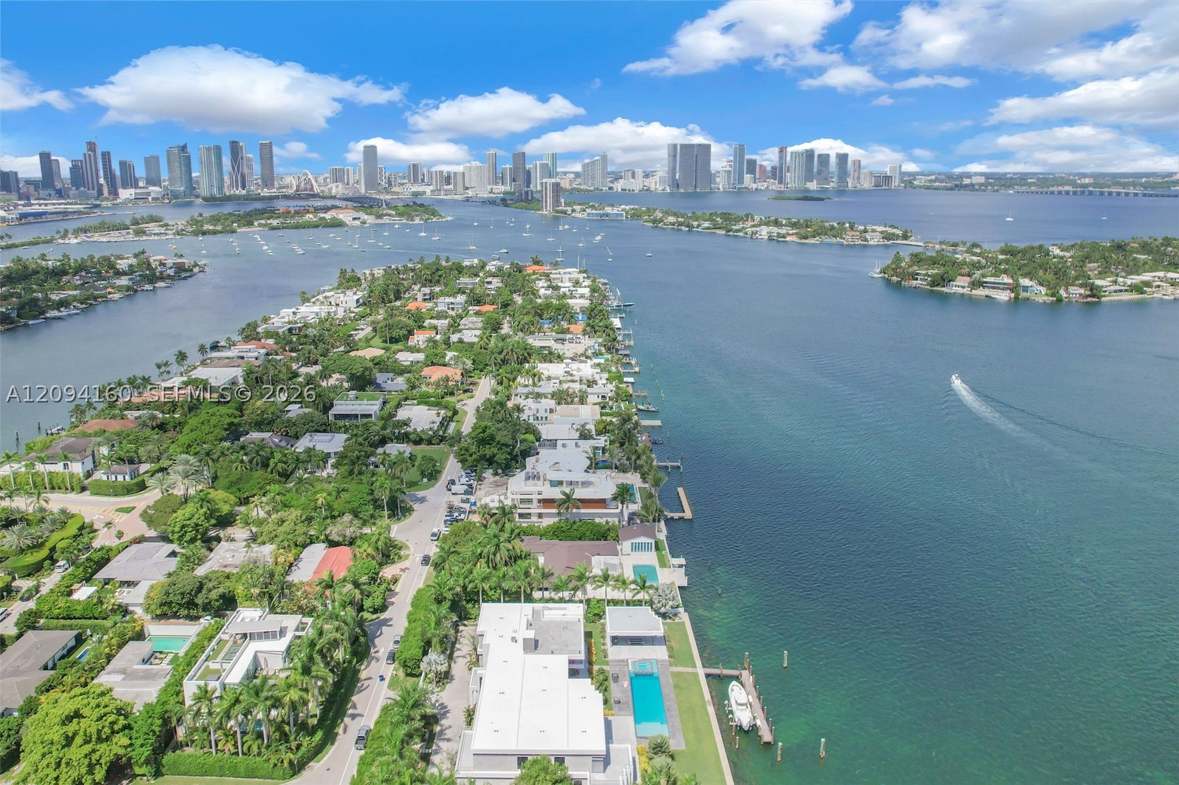 205 N Hibiscus Dr Miami Beach, FL 33139
