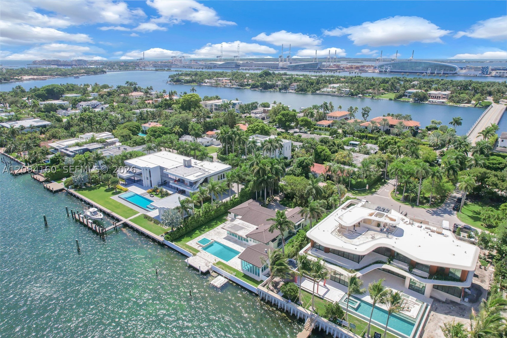 205 N Hibiscus Dr Miami Beach, FL 33139