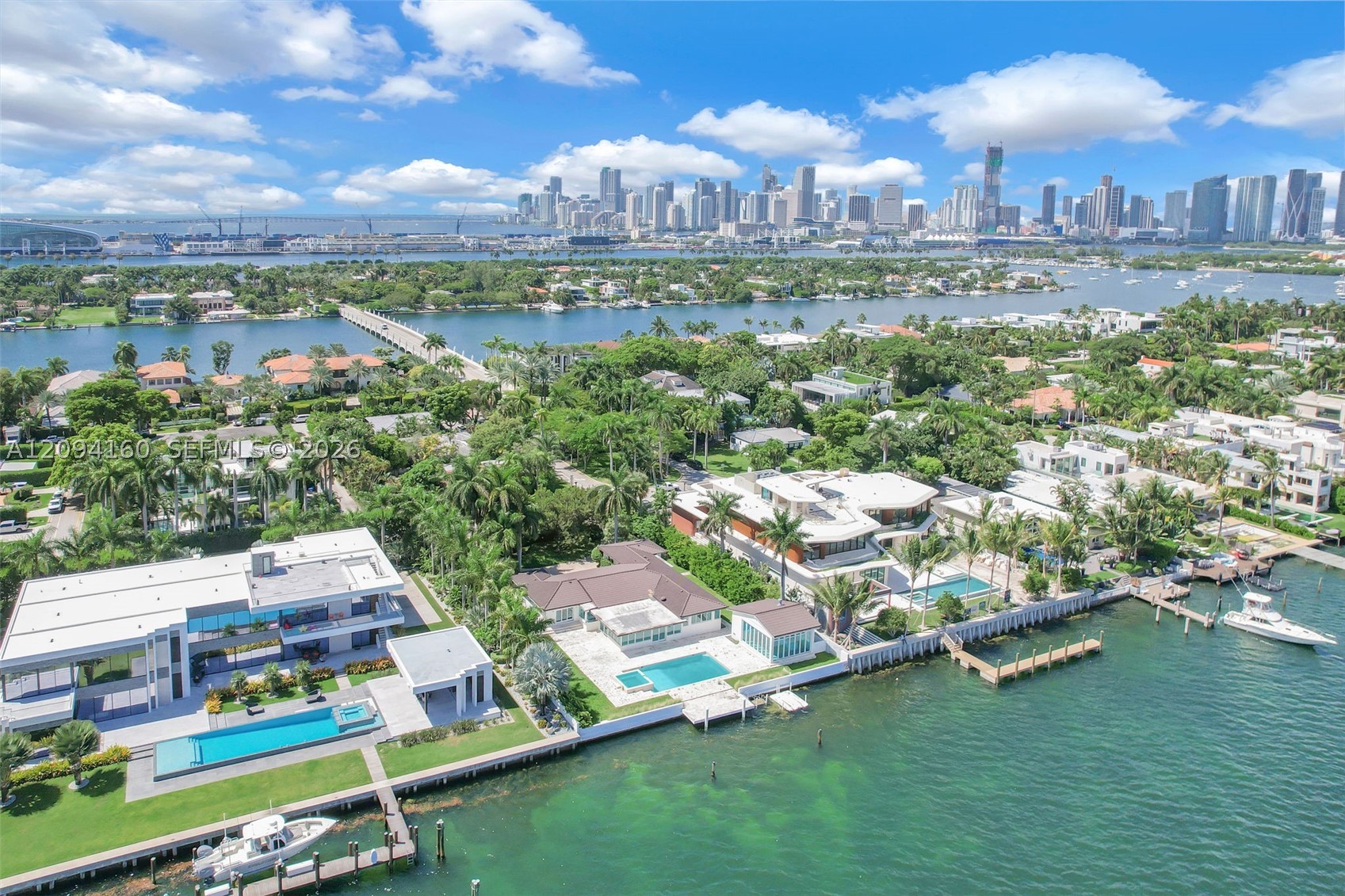 205 N Hibiscus Dr Miami Beach, FL 33139