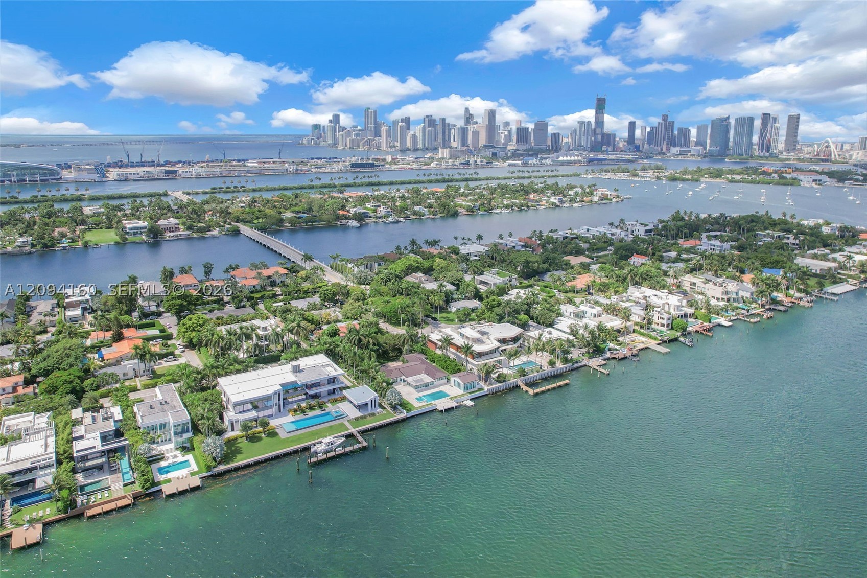 205 N Hibiscus Dr Miami Beach, FL 33139