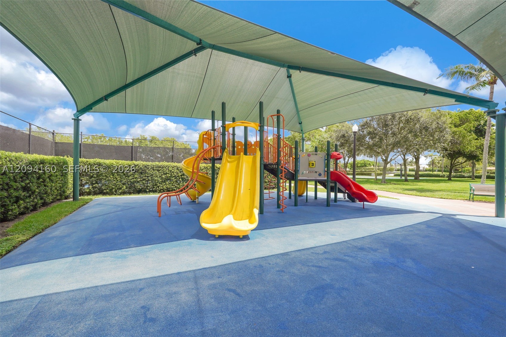205 N Hibiscus Dr Miami Beach, FL 33139