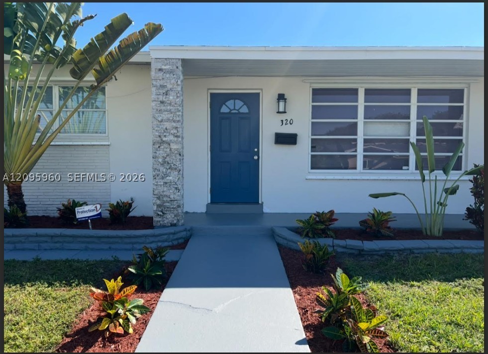 320 SW 7th Ct