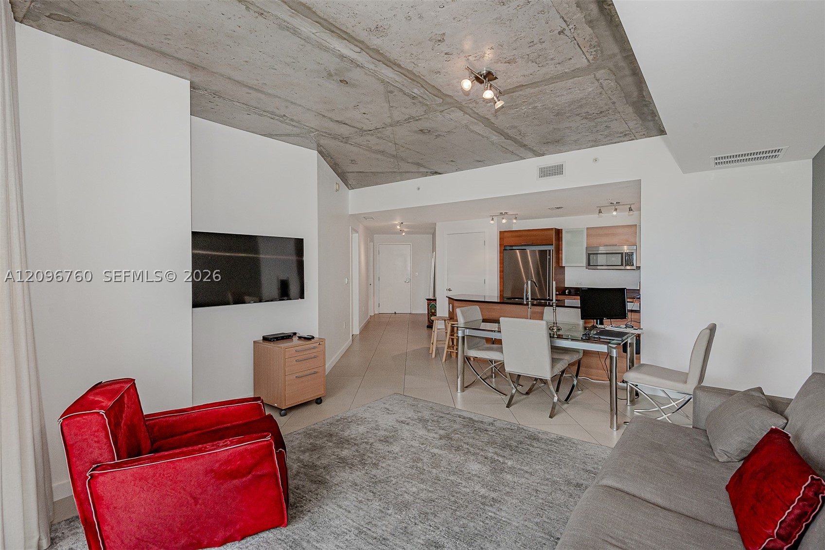 image 4 Midtown4