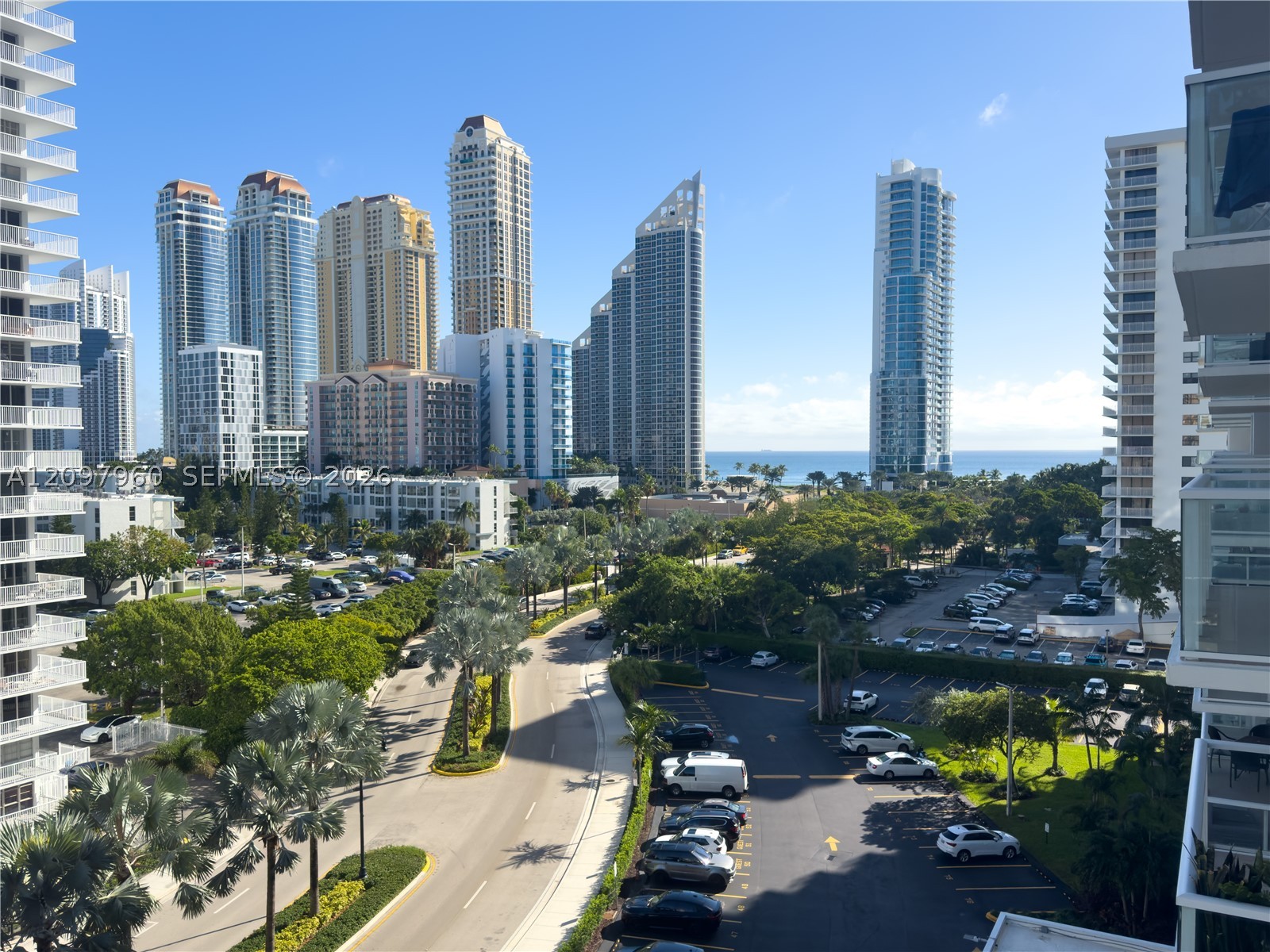 image Winston Towers 30033