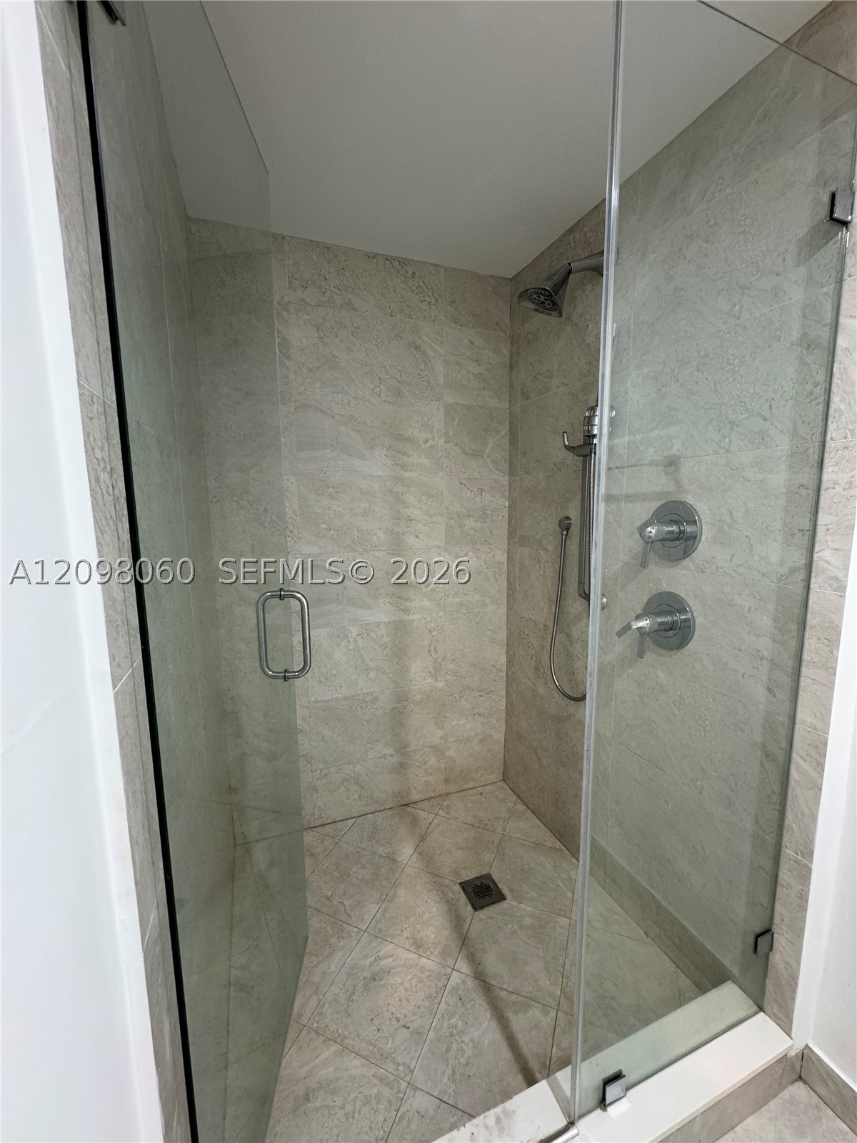 image Aria on the Bay12
