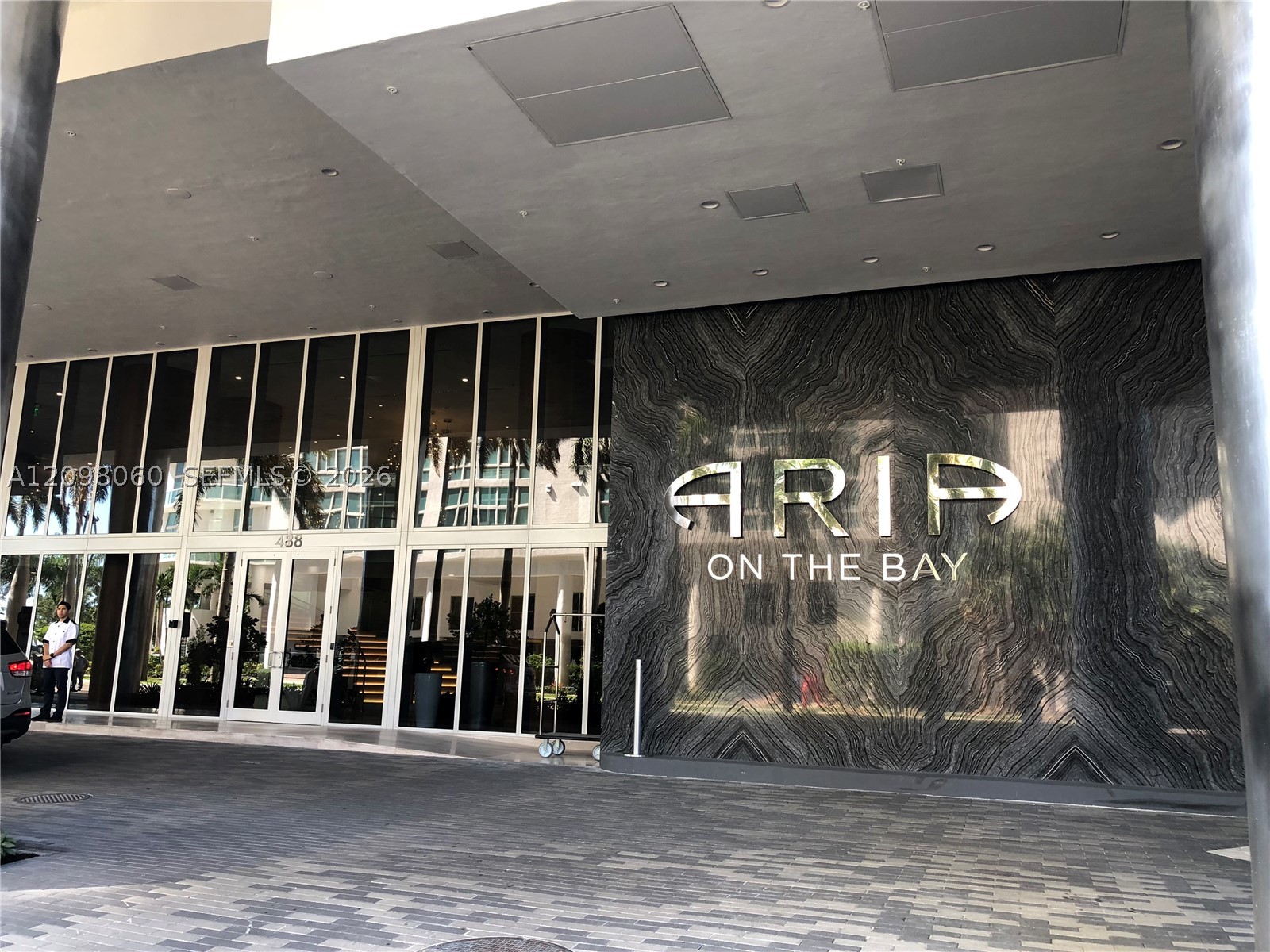 image Aria on the Bay15