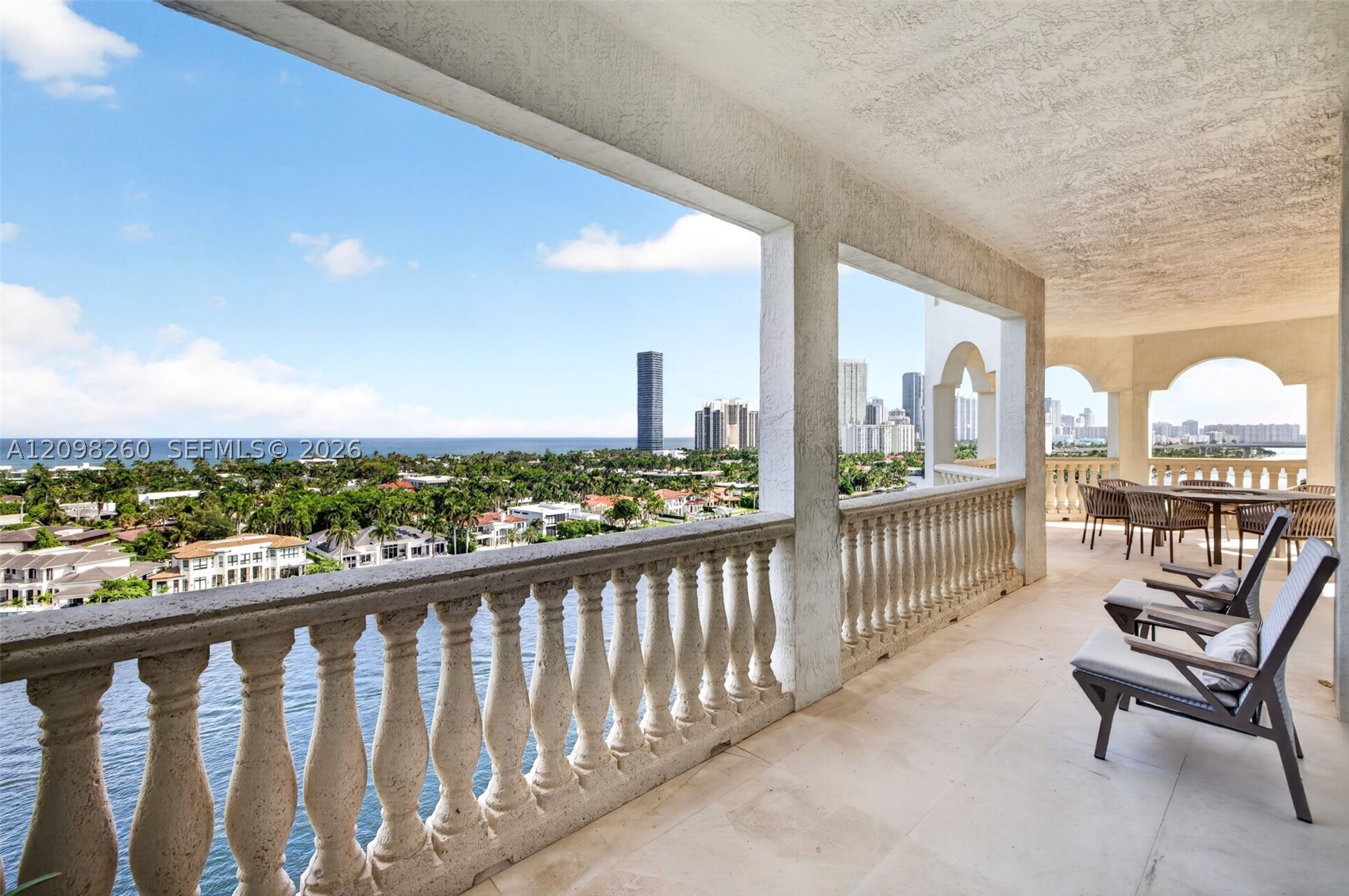 20165 NE 39th Pl #1103/1104 Aventura, FL 33180