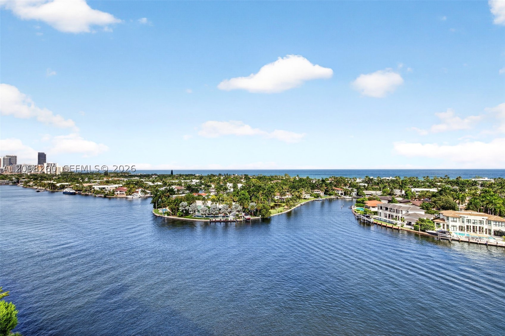 20165 NE 39th Pl #1103/1104 Aventura, FL 33180