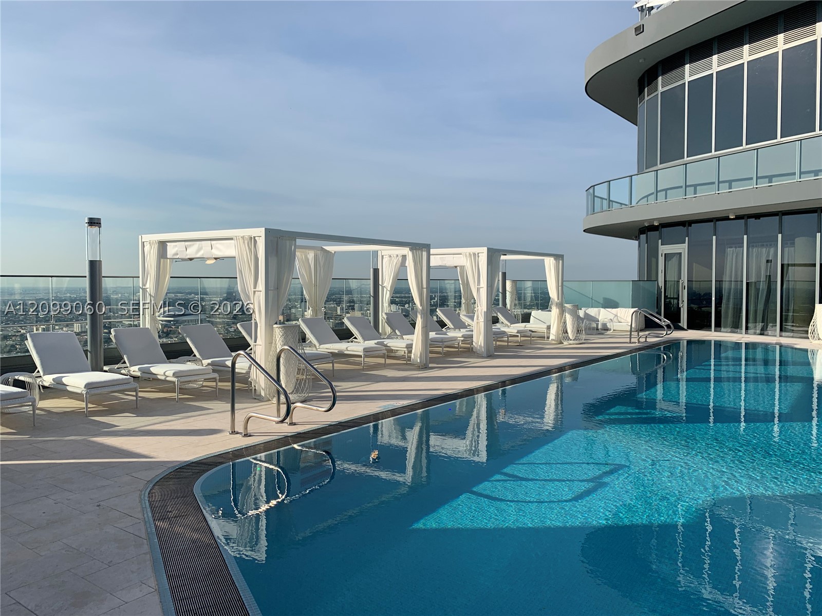 image Brickell Flatiron27