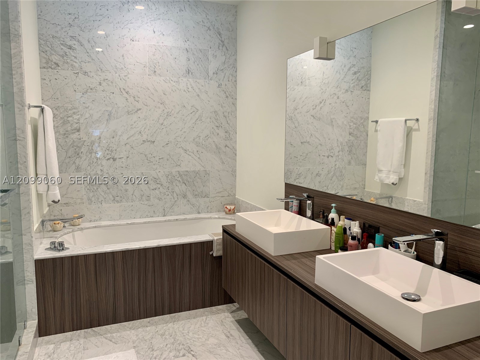image Brickell Flatiron7