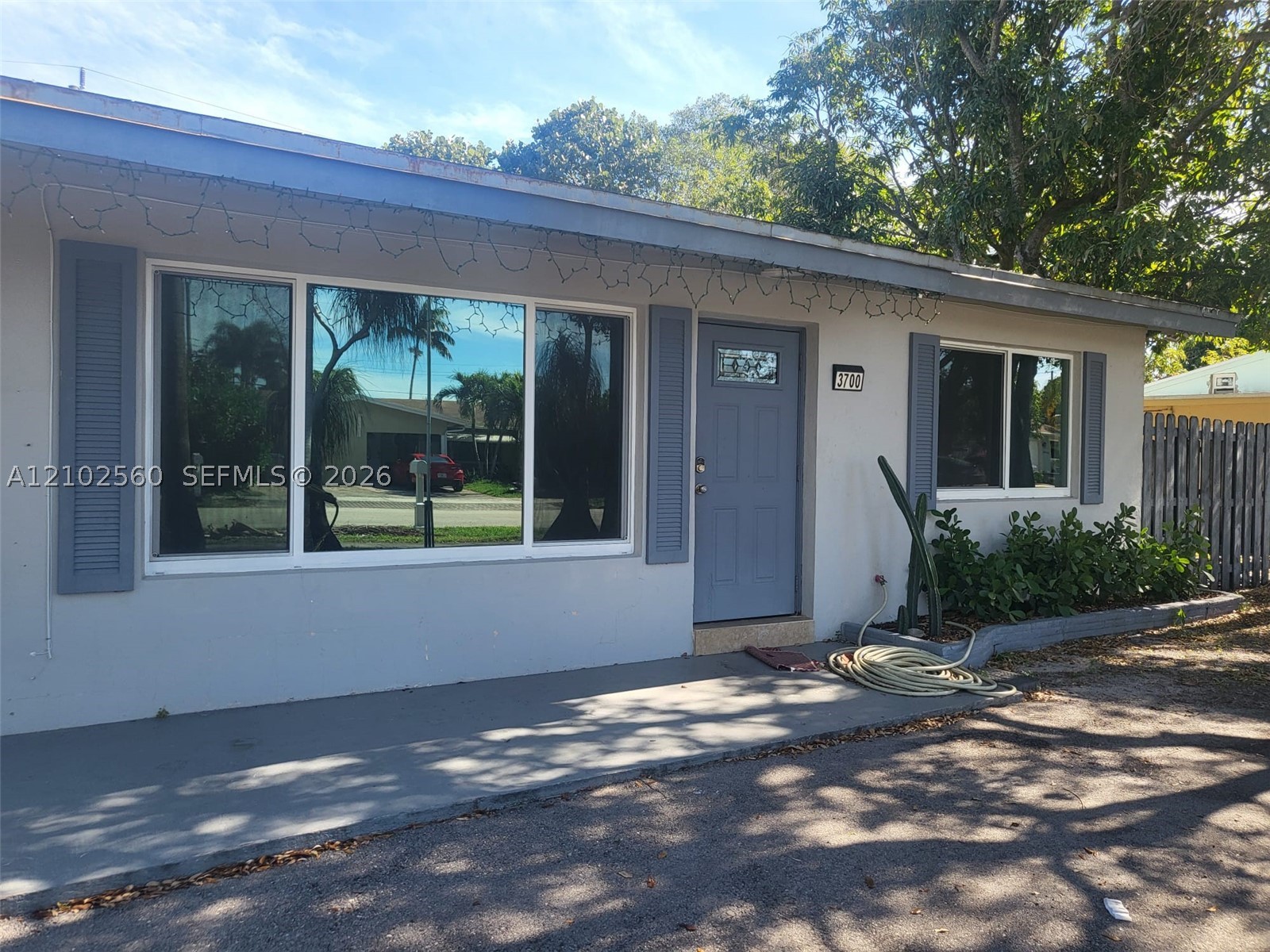 3700 NE 13th Ter Pompano Beach, FL 33064