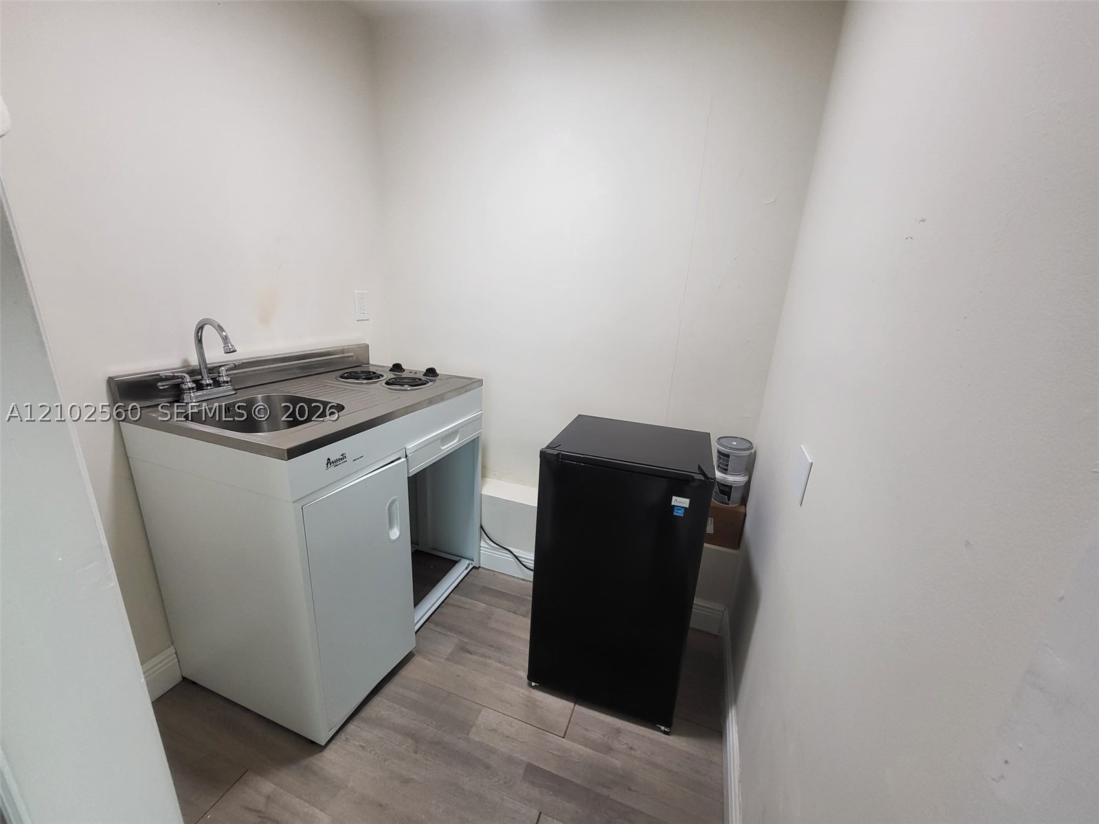3700 NE 13th Ter Pompano Beach, FL 33064