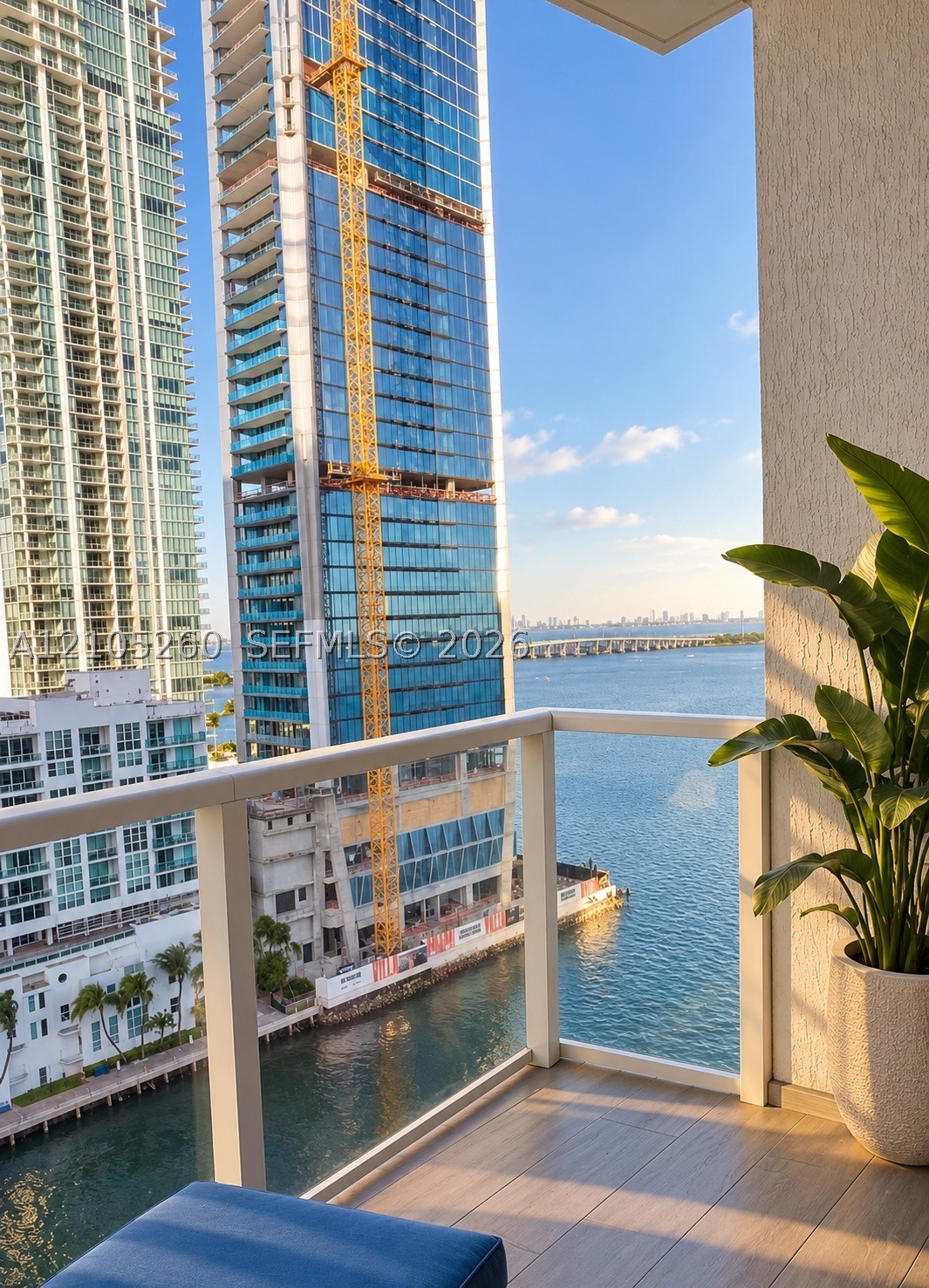 image The Crimson Condo12