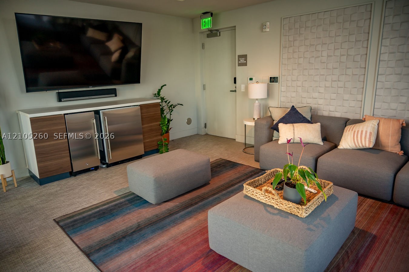 image The Crimson Condo18