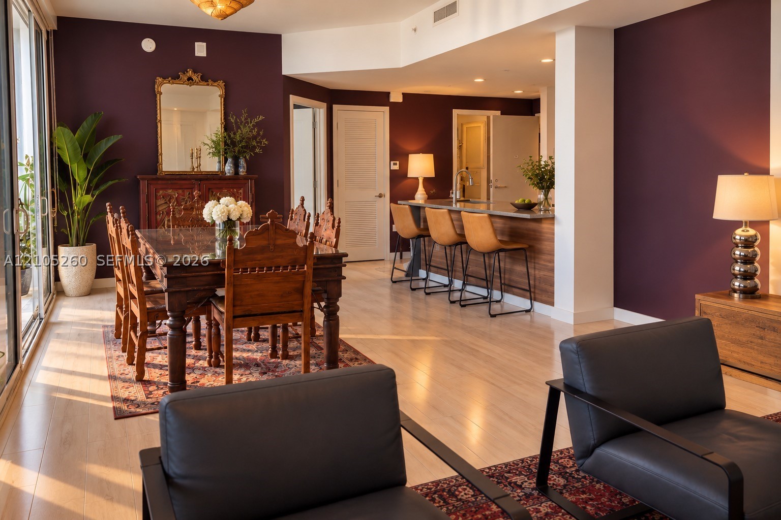 image The Crimson Condo6