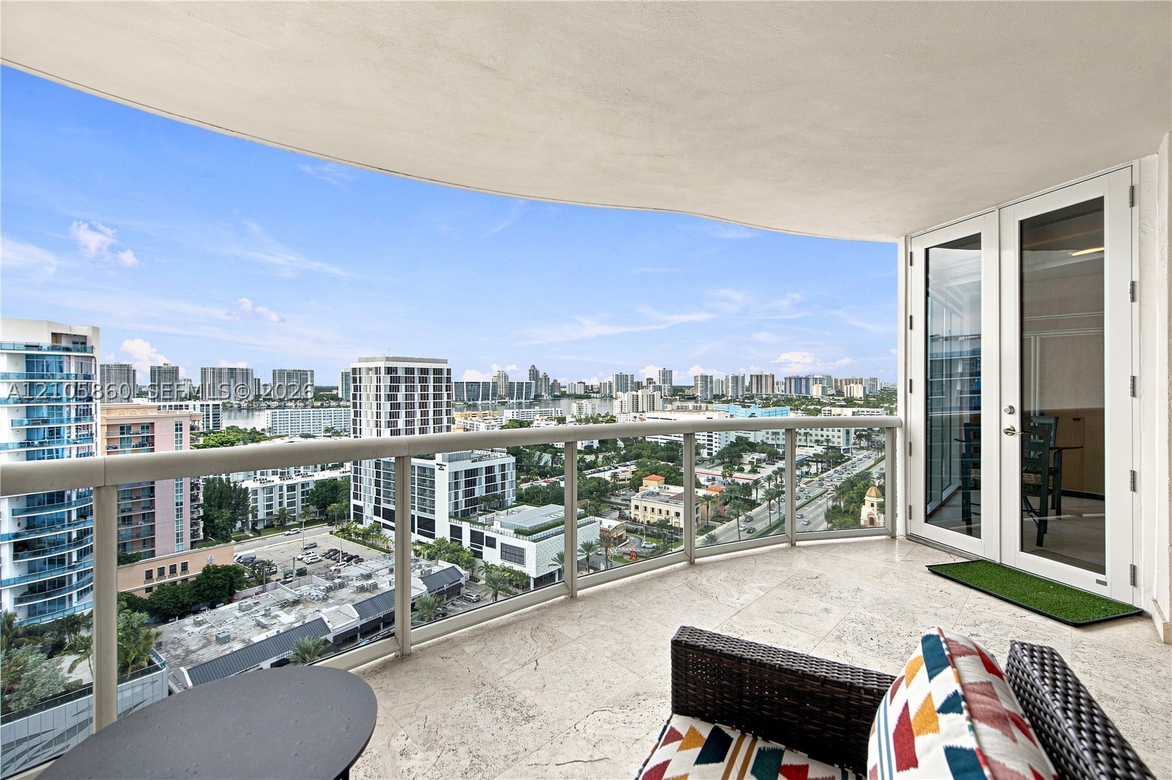 image The Pinnacle Condo28
