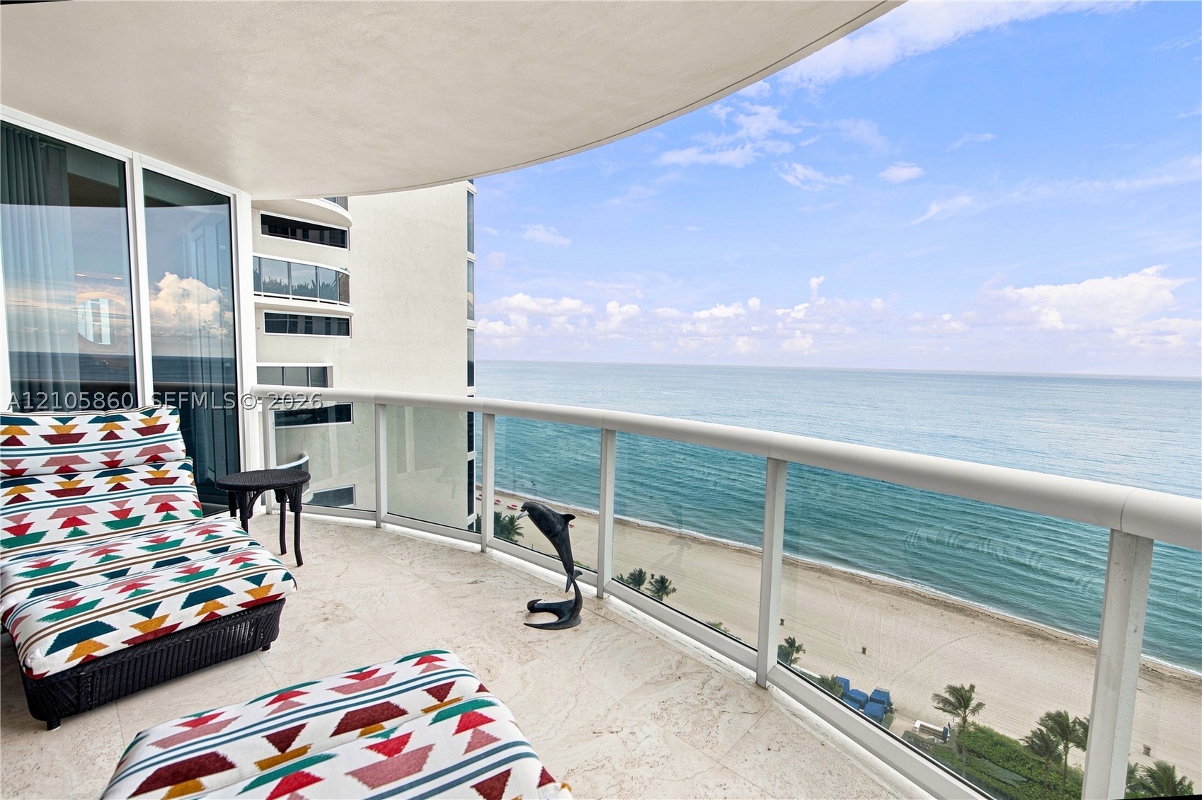 image The Pinnacle Condo30
