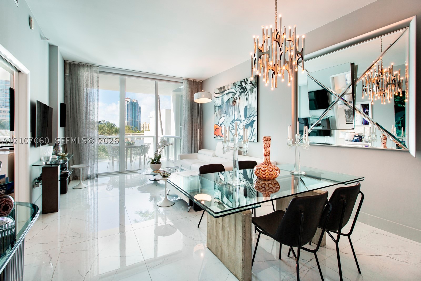 image Continuum South Beach North Tower1
