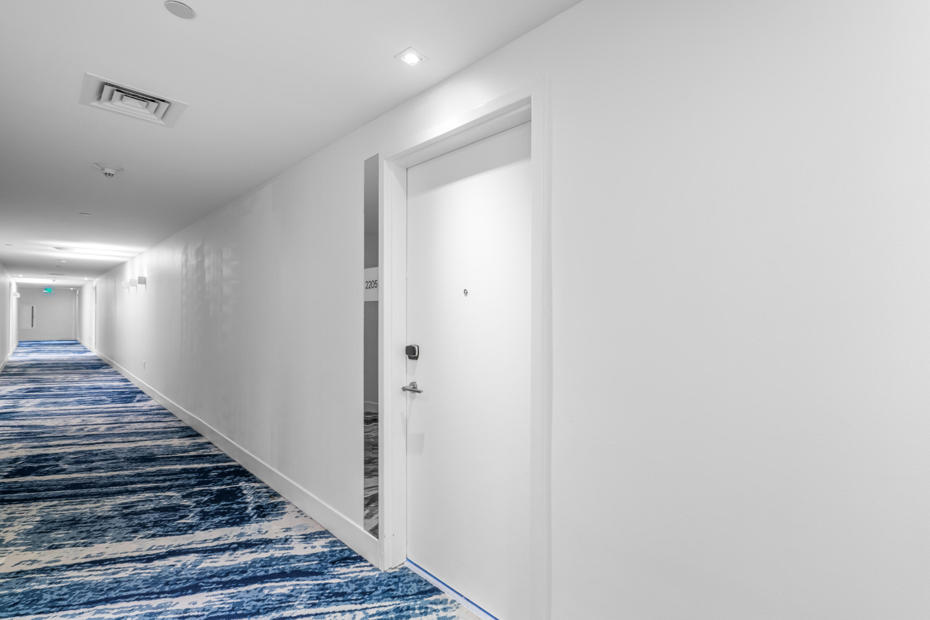 3101 Bayshore #2105 Fort Lauderdale, FL 33304