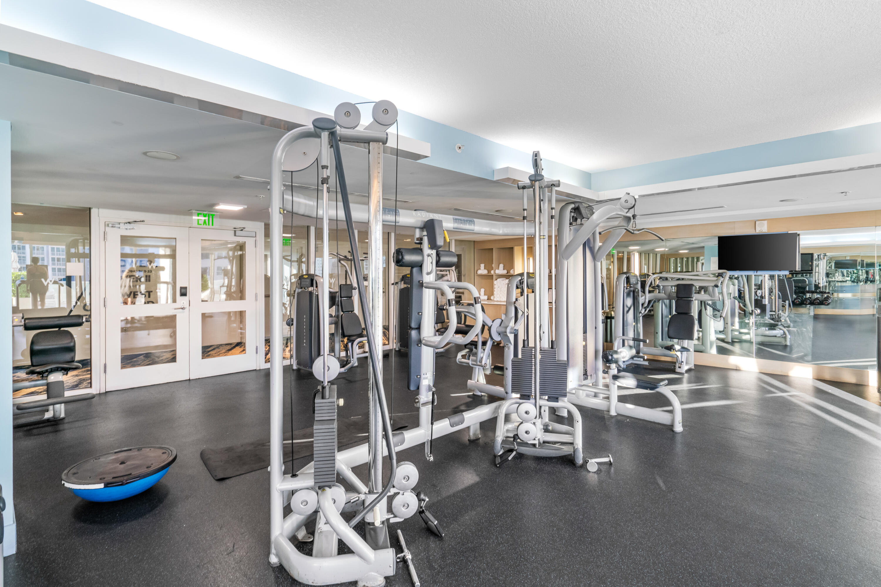 3101 Bayshore #2105 Fort Lauderdale, FL 33304