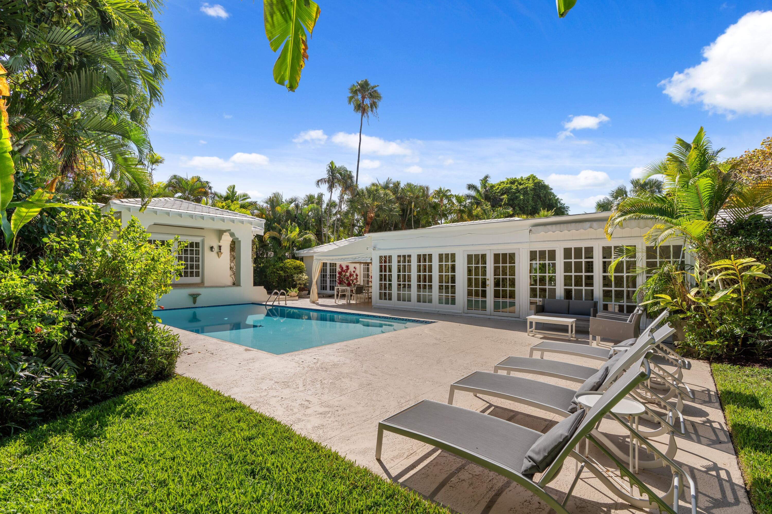 257 Fairview Palm Beach, FL 33480