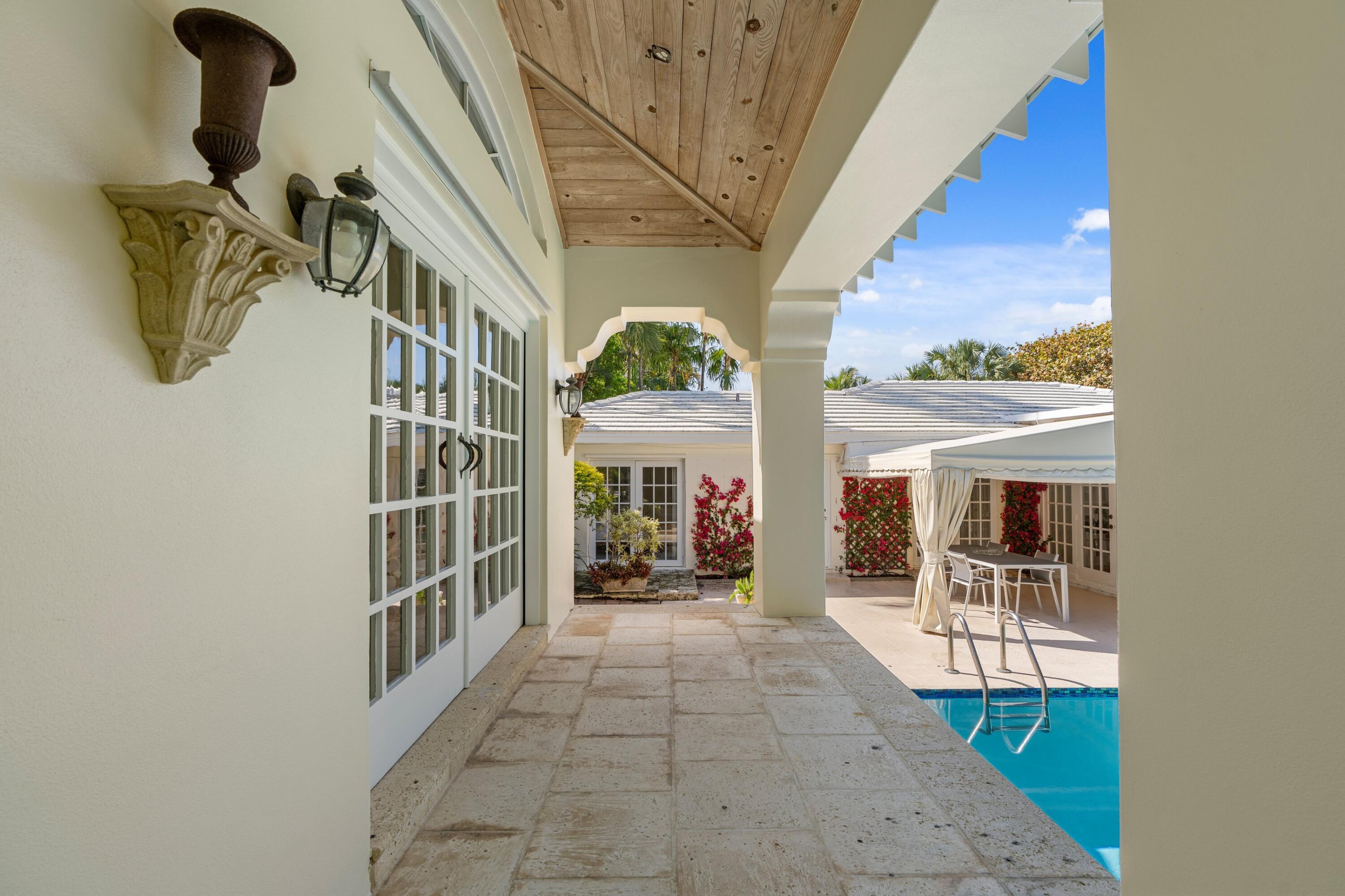 257 Fairview Palm Beach, FL 33480